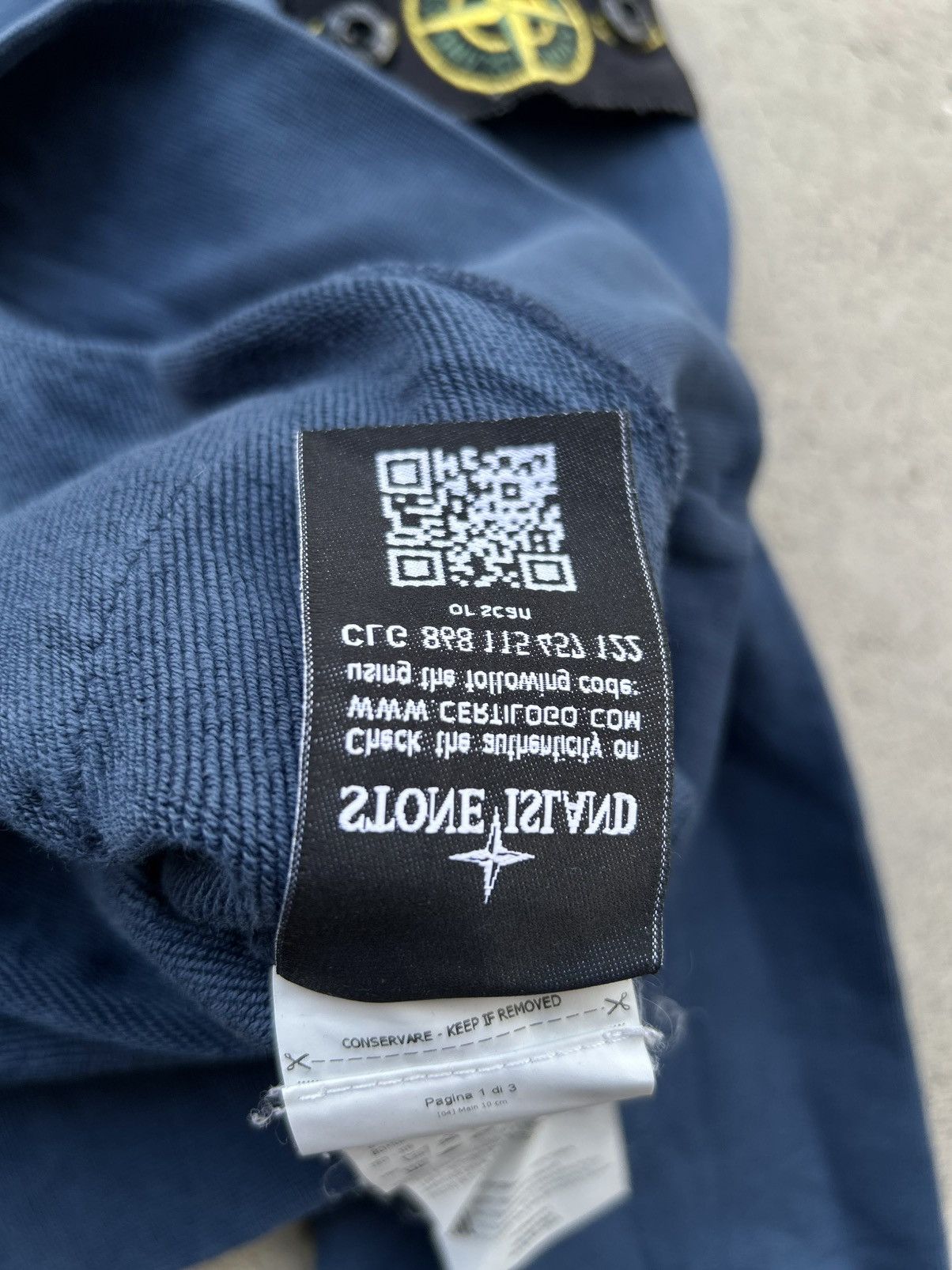 Stone Island STONE ISLAND BLUE LOGO PATCH HOODIE Size US L / EU 52-54 / 3 - 13 Thumbnail