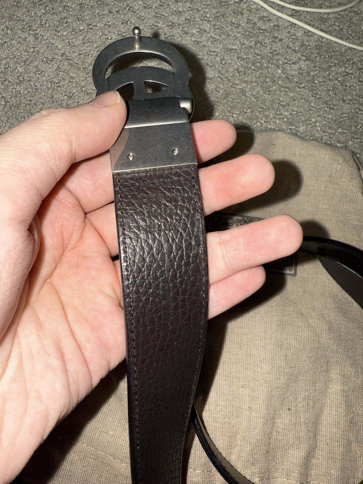 Gucci Reversible Silver Small GG Gucci Belt Size 32 - 4 Thumbnail