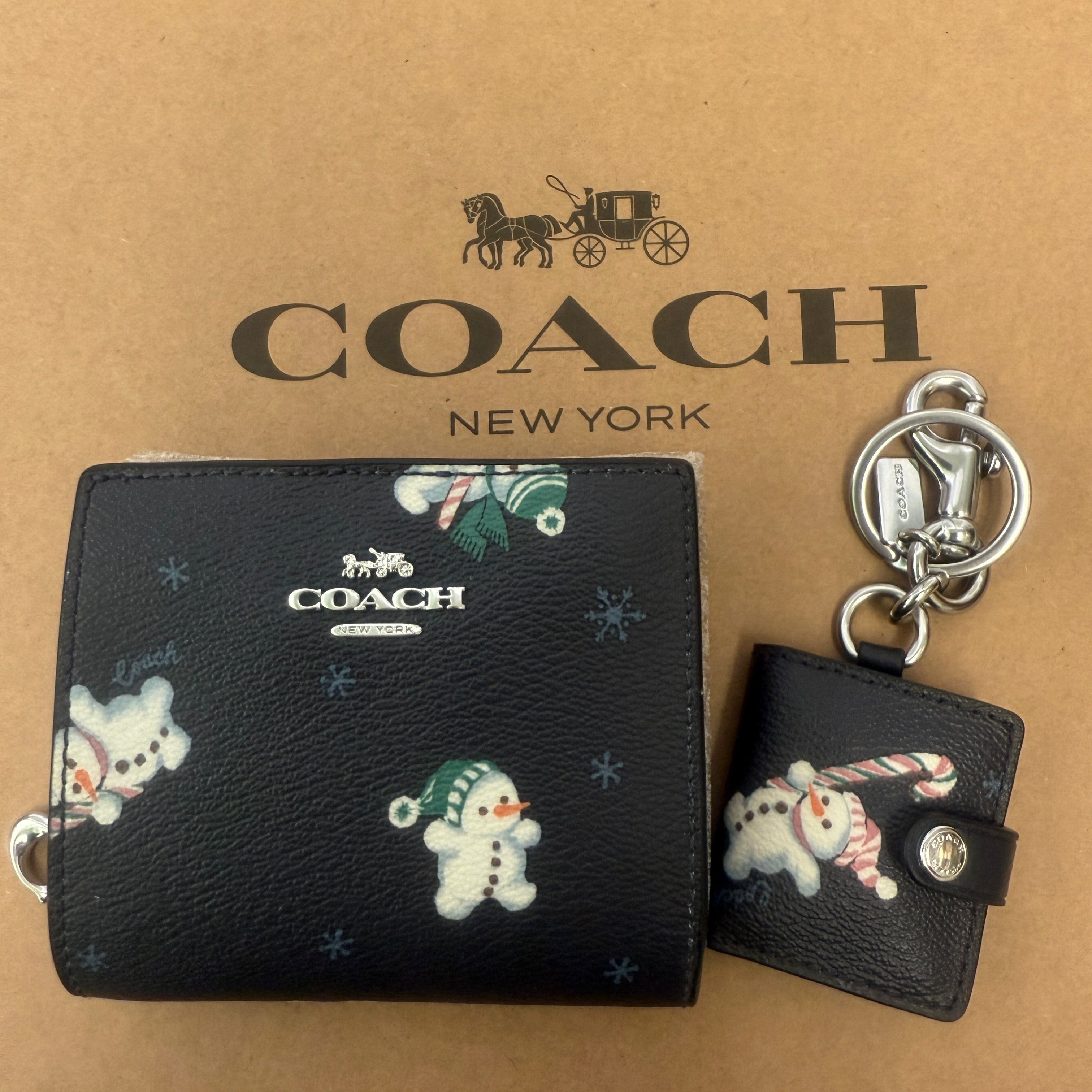 coach Boxed Snap Wallet With Snowman Print c6941