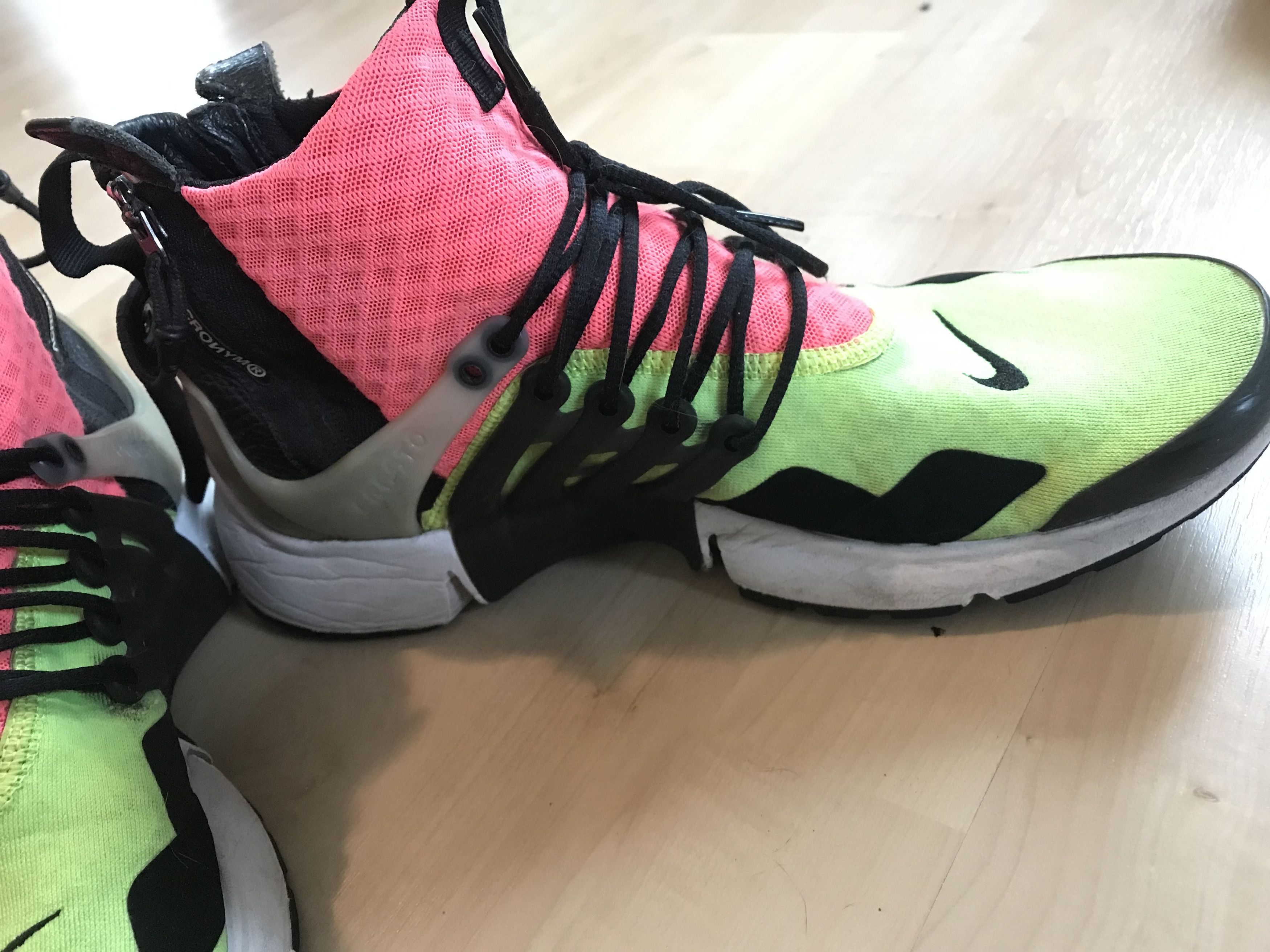 Acronym × Nike Acronym Nike Air Presto Mid Volt Medium Size US 10.5 / EU 43-44 - 7 Thumbnail