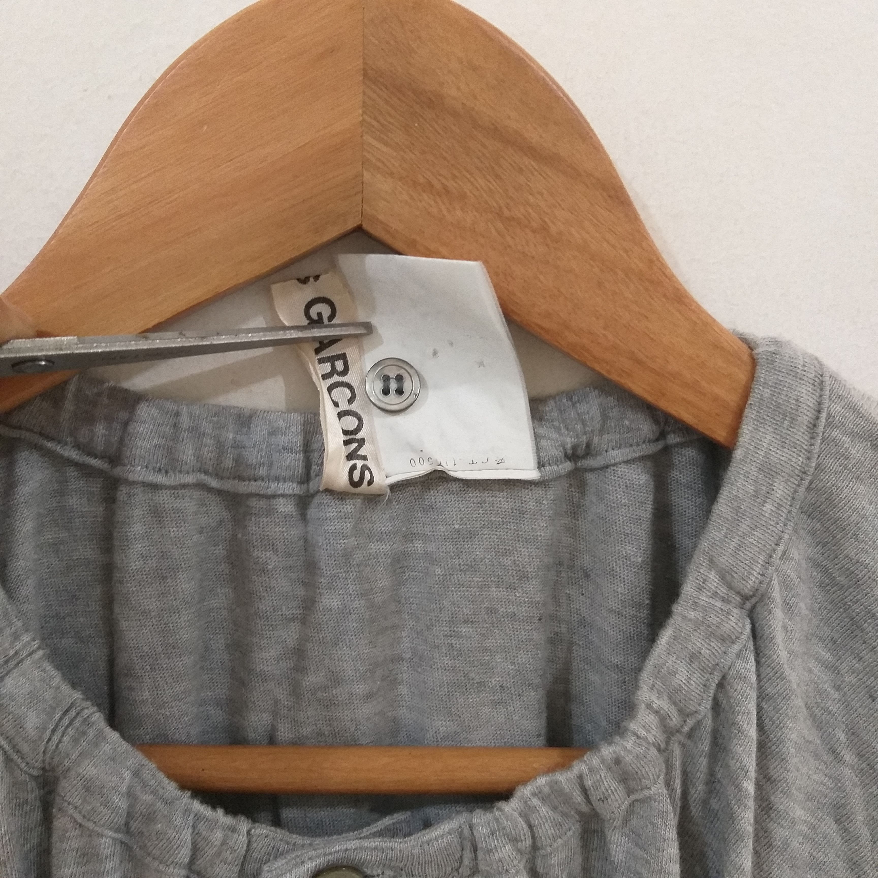 Comme des Garcons Vintage Comme des Garcons Tshirt Size M / US 6-8 / IT 42-44 - 7 Thumbnail