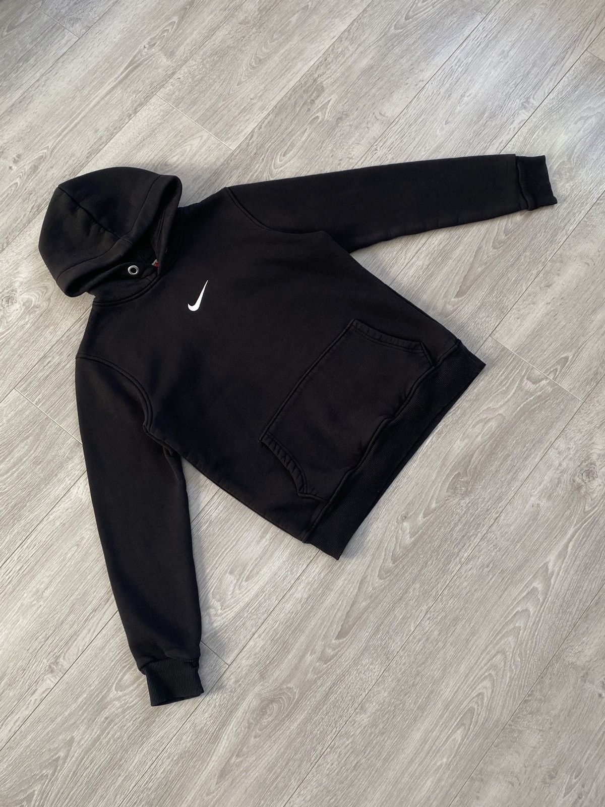 Nike Bootleg Vintage Black Nike Center Swoosh Hoodie Sweatshirt S Size US S / EU 44-46 / 1 - 3 Thumbnail