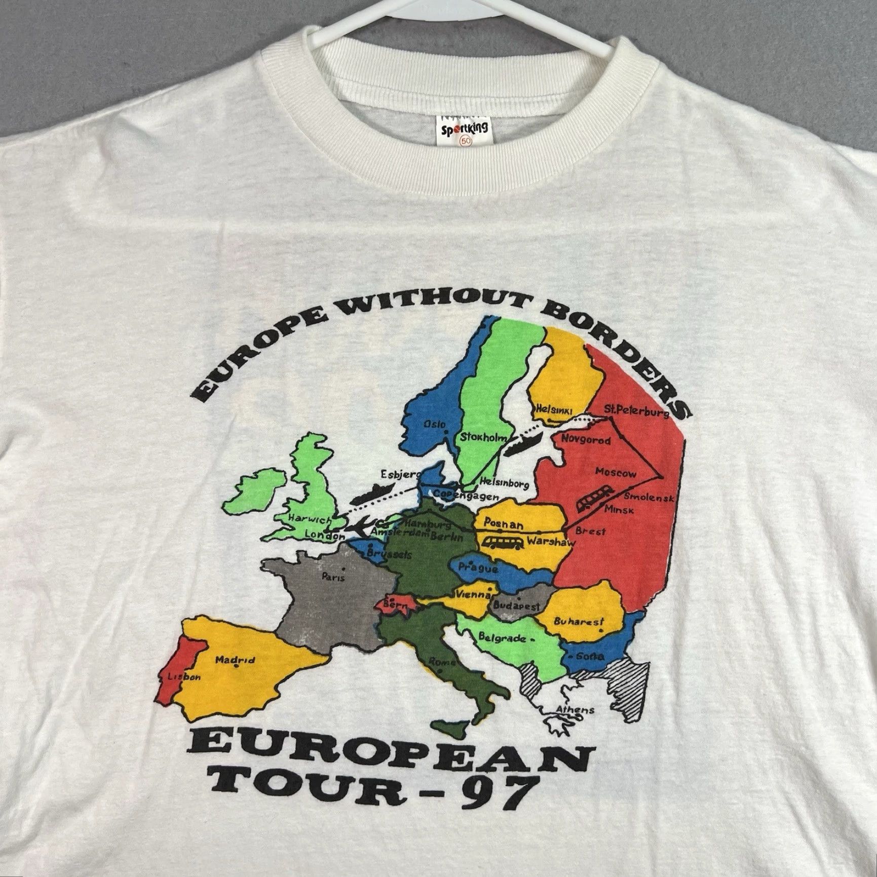 Vintage VTG 1997 Europe Without Borders Russia With Love T Shirt Adult XL White Men Short Sleeve Cotton Graphic Tee Sportswear/Beach 1990s Size US XL / EU 56 / 4 - 5 Thumbnail