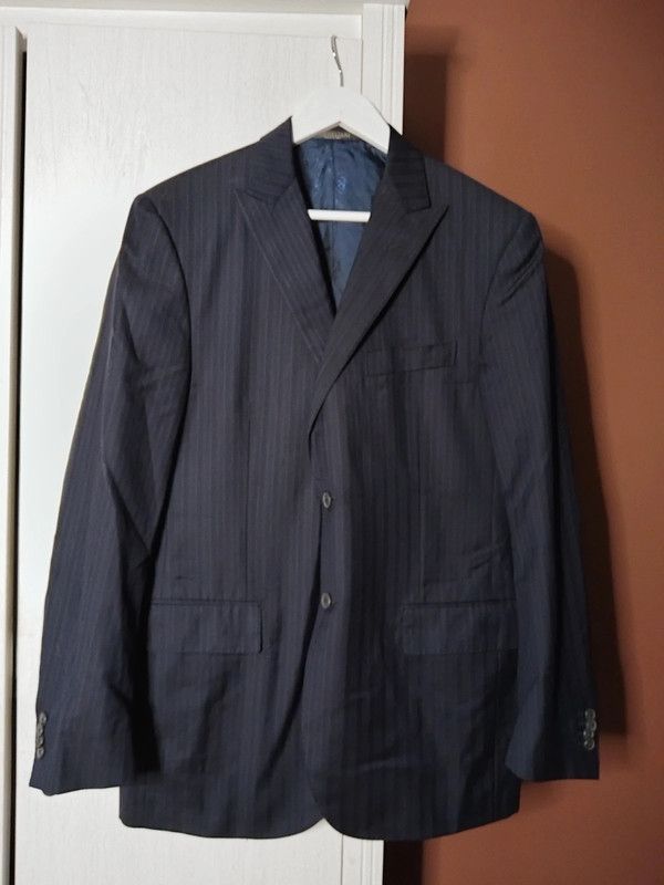 Corneliani Corneliani navy striped jacket Size US L / EU 52-54 / 3 - 1 Thumbnail