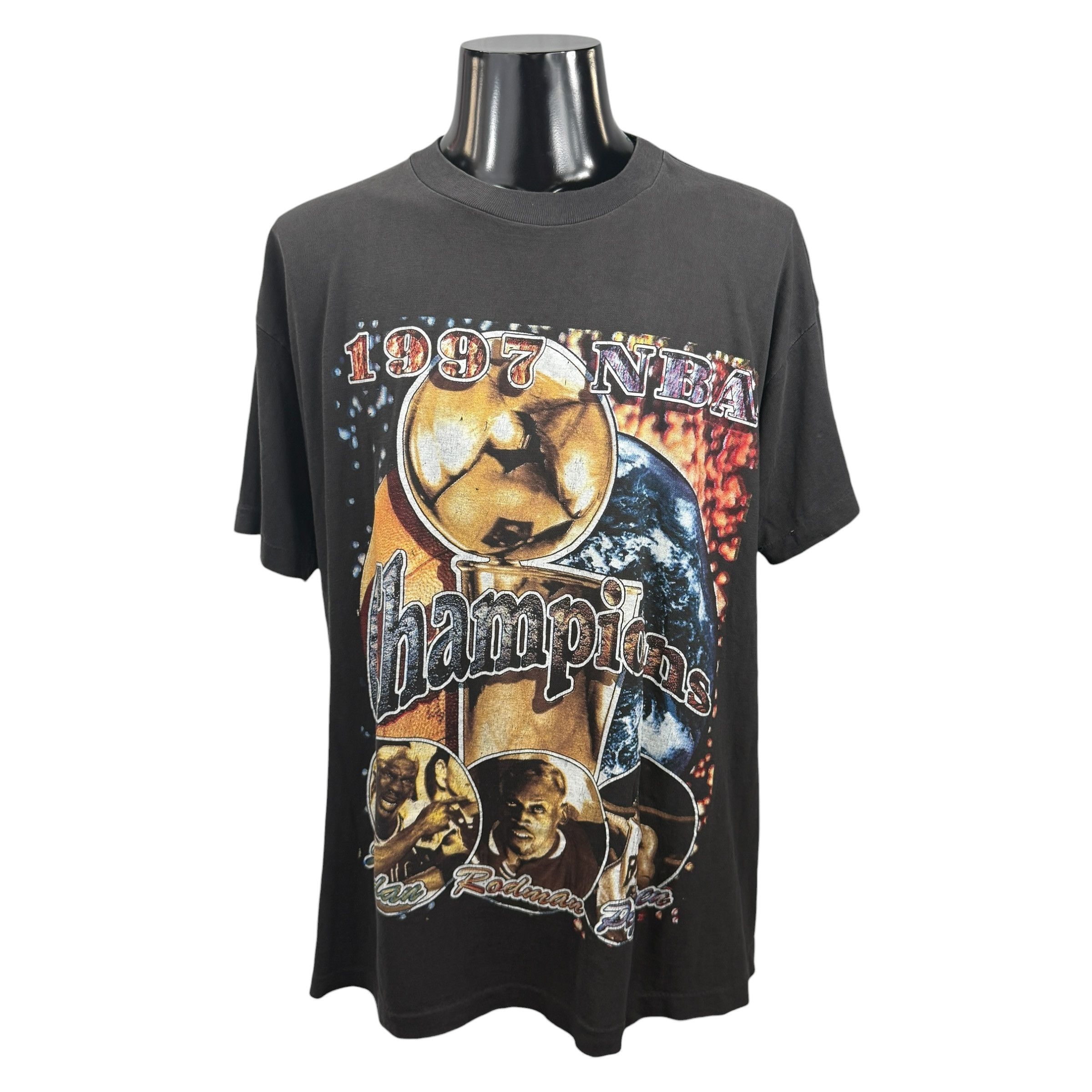 NBA × Vintage Vintage Chicago Bulls T-shirt 90s rap tee like