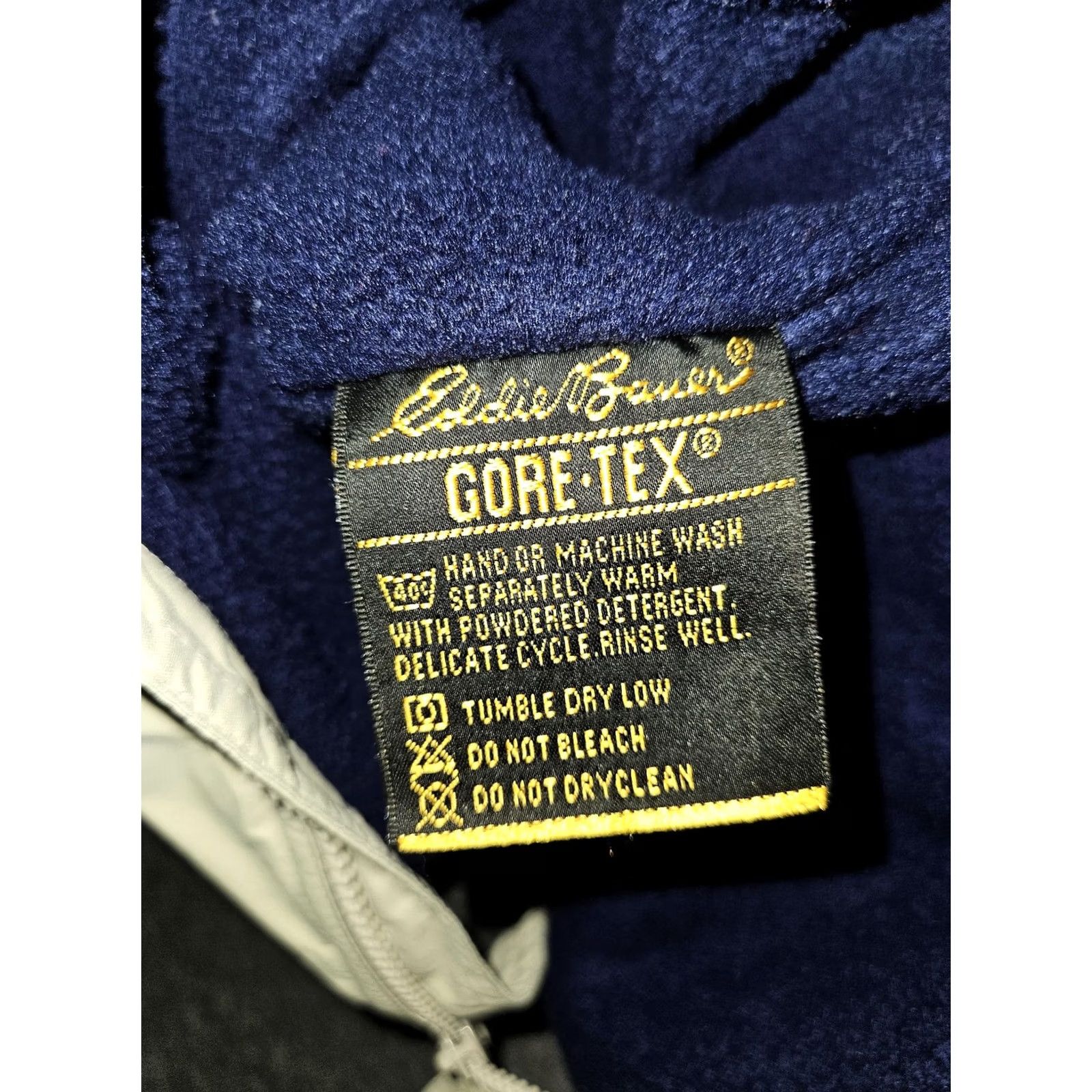 Eddie Bauer VINTAGE Eddie Bauer Jacket Mens Large Tan Gore-Tex Hooded Waterproof Coat 90s Jacket Mens L Tan Gore-Tex Hooded Waterproof Coat 90s Size US L / EU 52-54 / 3 - 4 Thumbnail