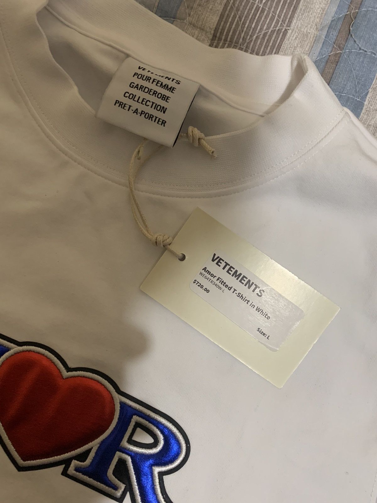 Vetements Vetements Amor Fitted T-Shirt Size US L / EU 52-54 / 3 - 7 Thumbnail