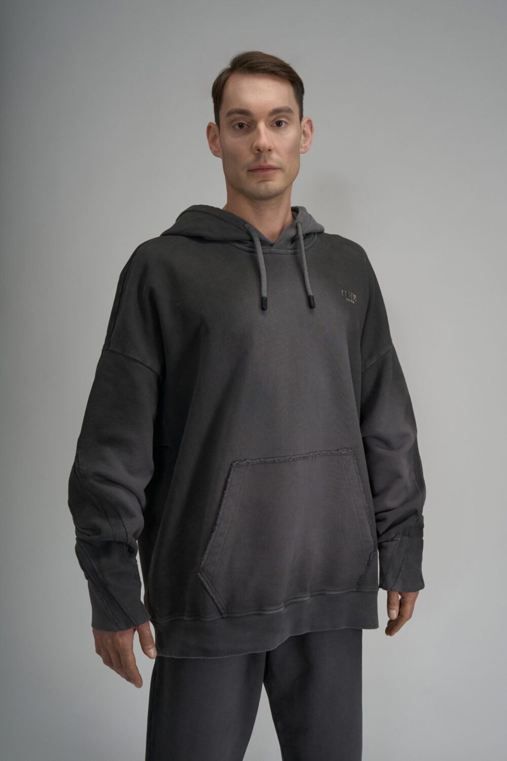 Fendi o1s1wg110925 Sweatshirt in Grey Size US M / EU 48-50 / 2 - 1 Thumbnail