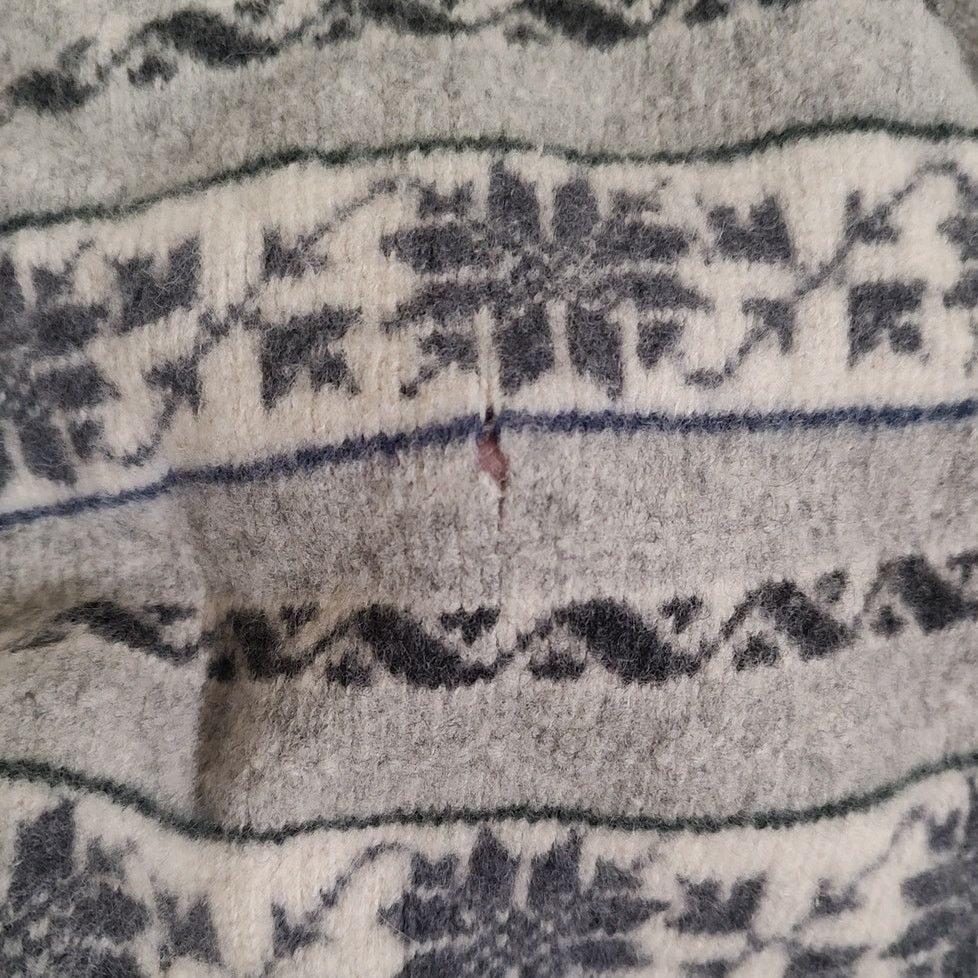 Chaps Ralph Lauren VTG Chaps Ralph Lauren Lambswool hand framed sweater wms S Size S / US 4 / IT 40 - 6 Thumbnail