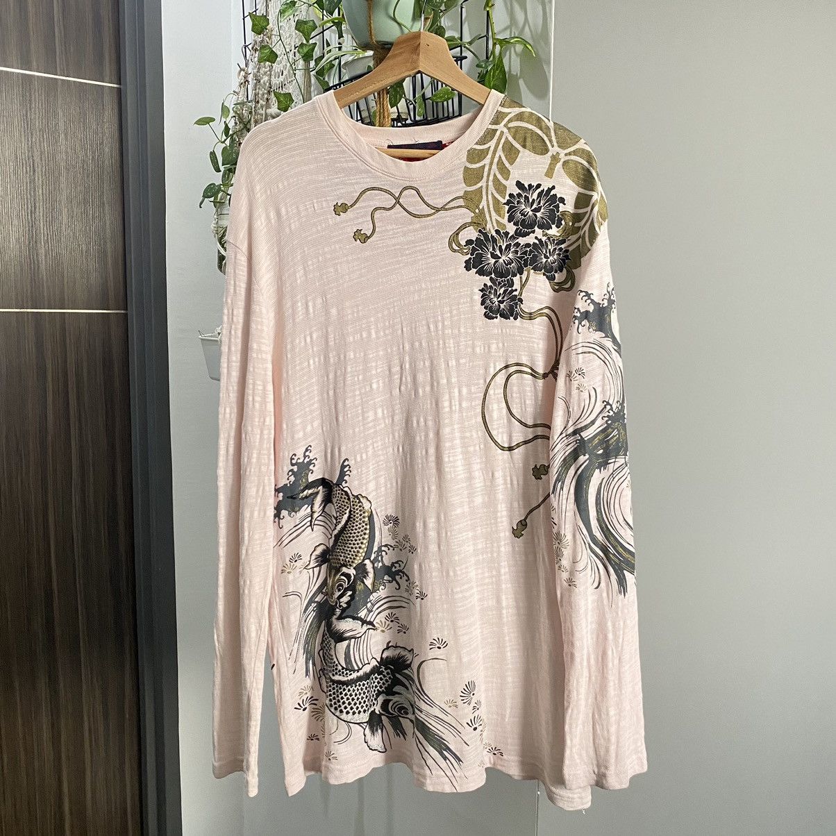 Japanese Brand Vintage Y2K Japanese Traditional Koi Fish Design L/S Tshirt Size US XL / EU 56 / 4 - 2 Thumbnail