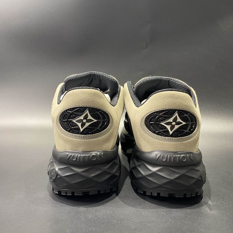 Louis Vuitton Louis Vuitton Casual Low Top Sneakers in Black -2508 Size US 8 / EU 41 - 3 Thumbnail