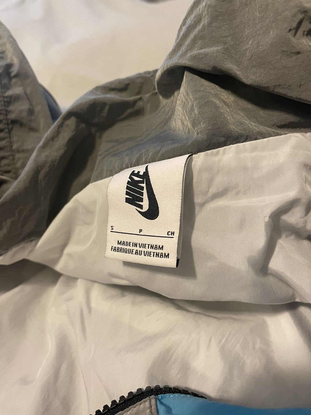 Nike Nike Ispa Men's Grey NRG Hooded Technical Jacket Size US S / EU 44-46 / 1 - 6 Thumbnail