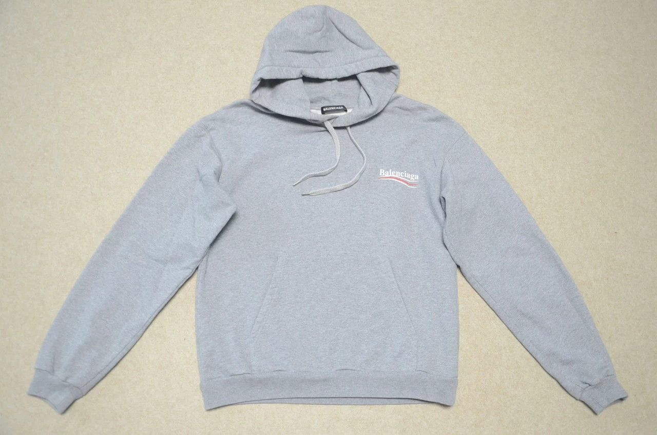Balenciaga Balenciaga gray logo hoodie S like new Size US S / EU 44-46 / 1 - 1 Thumbnail