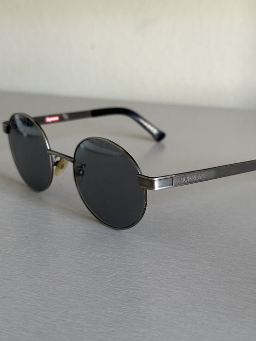 Supreme hotsell tunnel sunglasses