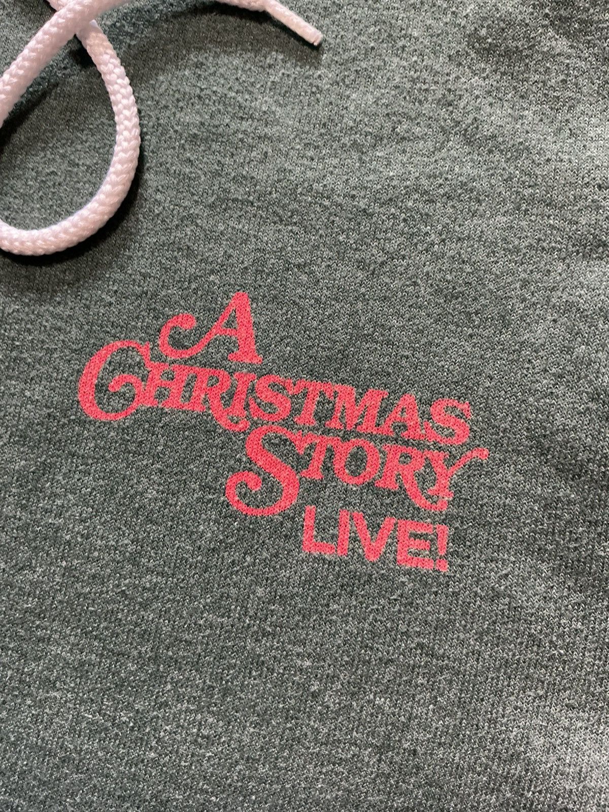 Other A Christmas Story Live! 2017 Musical Comedy Zip Hoodie Size US S / EU 44-46 / 1 - 1 Thumbnail