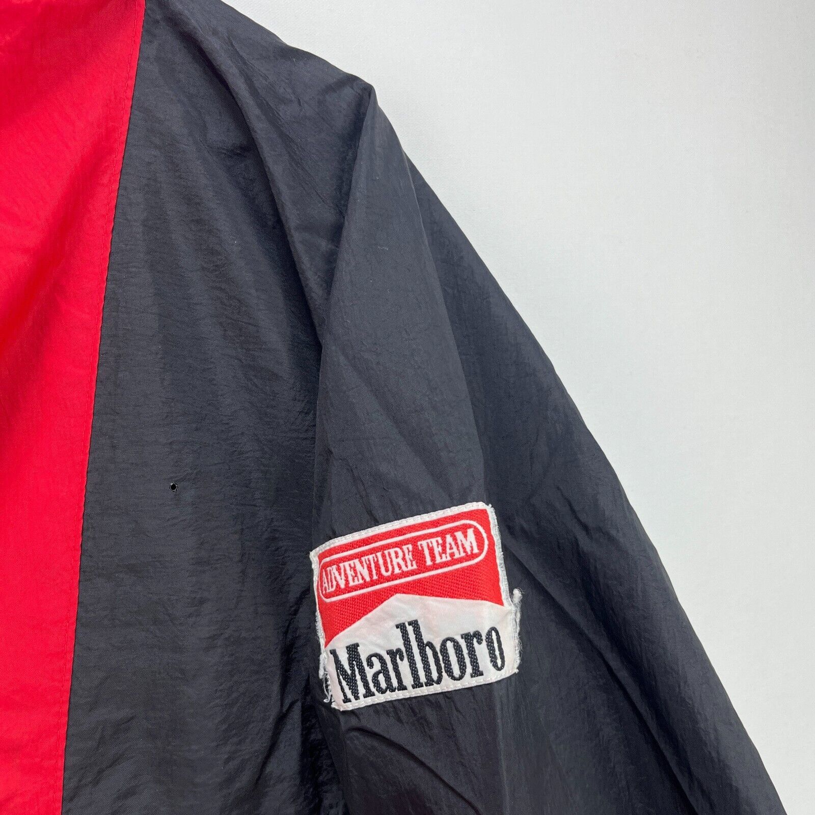 Sticker/Adesivo/Autocollant Vintage MARLBORO ADVENTURE TEAM