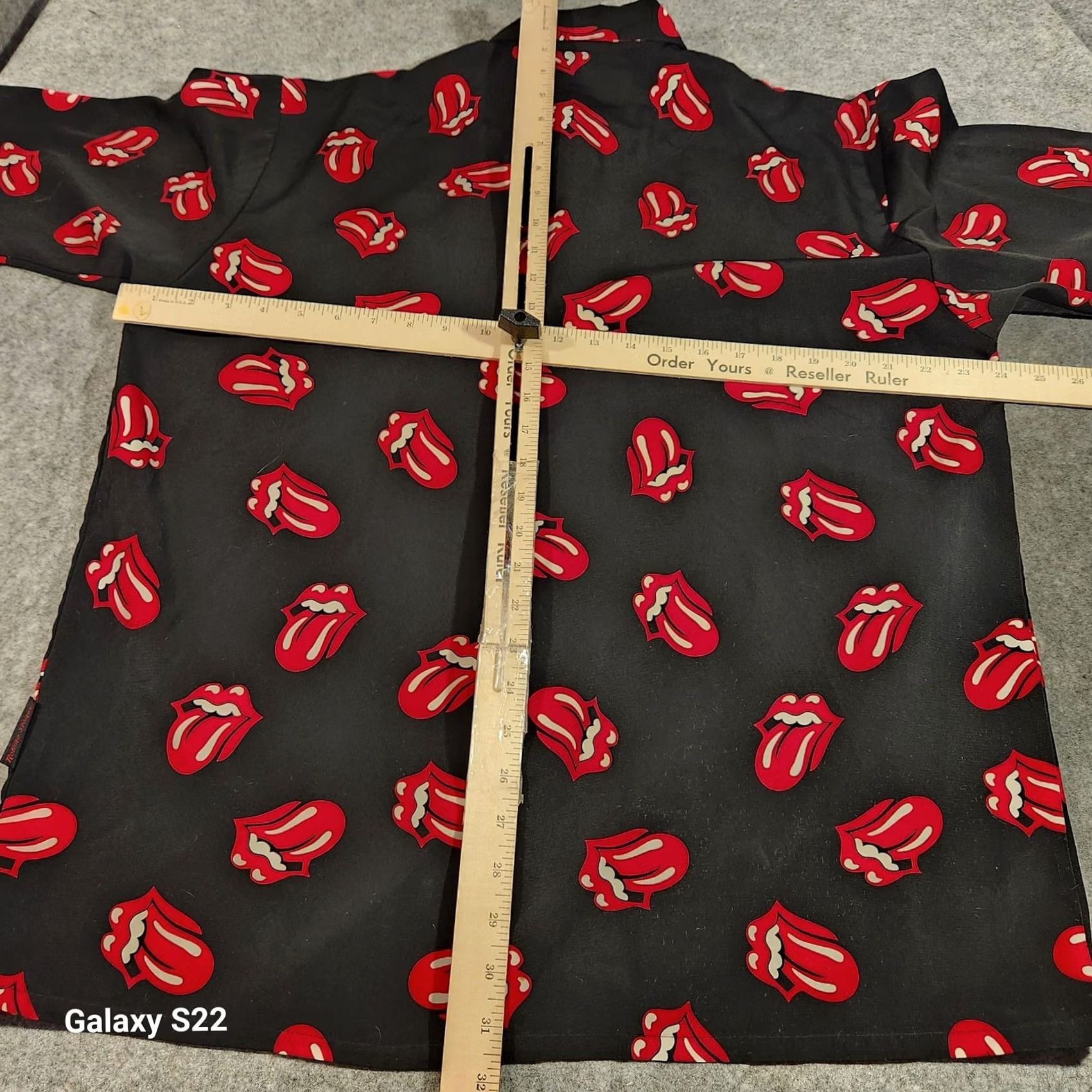 Vintage VINTAGE Rolling Stones Shirt Mens L Button-Up Black Short Sleeve Dragonfly Tongue Logo 00s Size US L / EU 52-54 / 3 - 4 Thumbnail