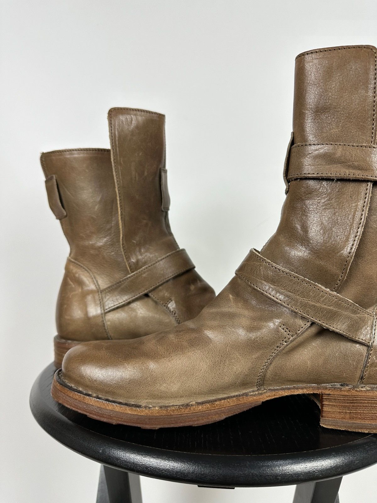 Fiorentini + Baker Fiorentini + Baker Eternity 2 Buckle Moto Ankle Boots Size US 7 / IT 37 - 19 Thumbnail