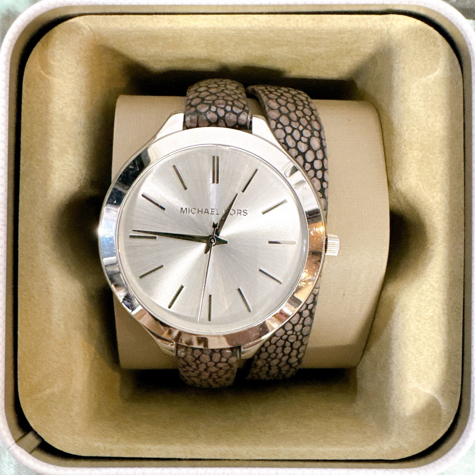 Michael Kors Michael Kors MK2475 Slim Runway Silver-Tone and Leather Wrap Size ONE SIZE - 1 Thumbnail