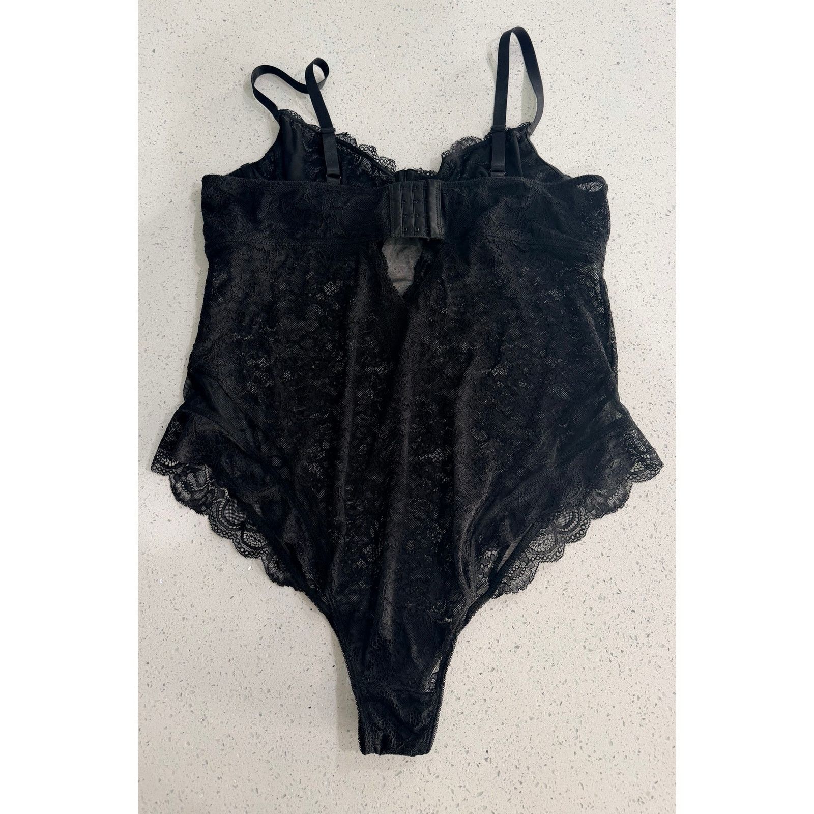 Torrid Torrid Lace Piece Bodysuit Size 2XL Size XXL / US 16-18 / IT 52-54 - 1 Thumbnail