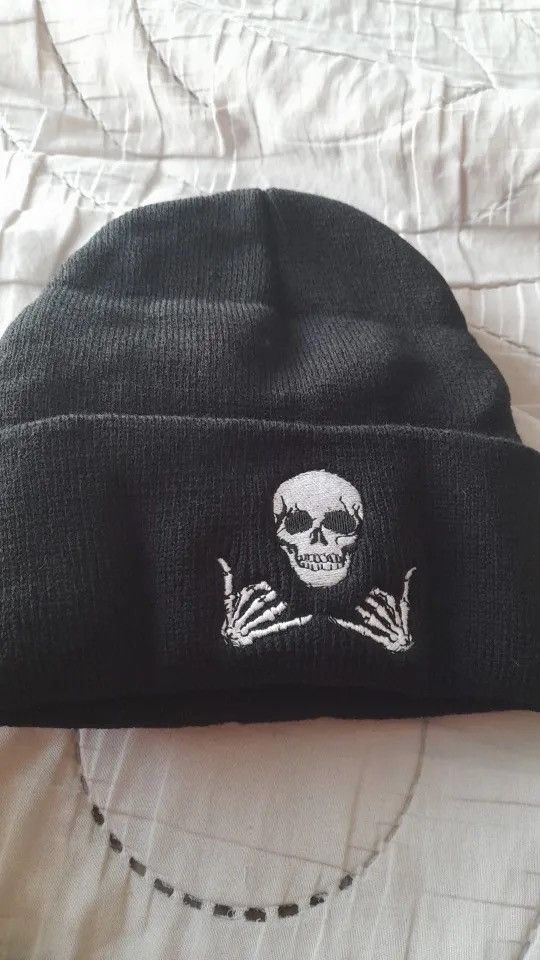 Other Embroidery Skull Gestures 66 Acrylic Knit Beanies Hat Size ONE SIZE - 5 Thumbnail