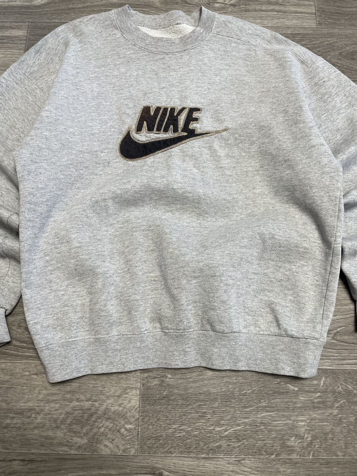 Nike Vintage Nike Center Logo Oversized Buggy Fit Sweatshirt 90s Size US M / EU 48-50 / 2 - 3 Thumbnail