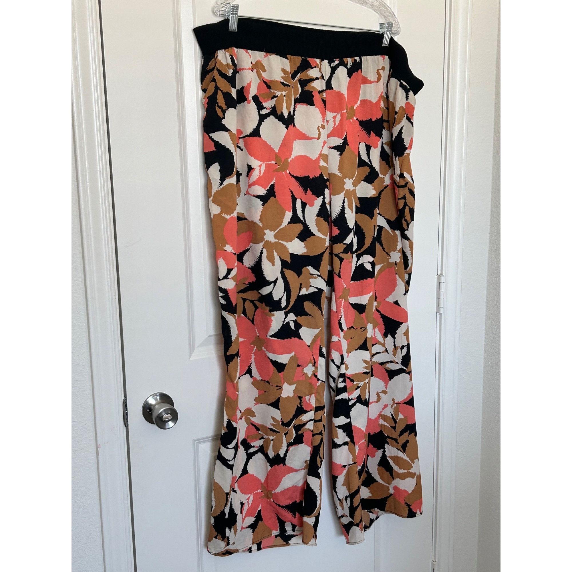 Calvin Klein Calvin Klein Wide leg floral print pull on pants lightweight Size 24" / US 00 / IT 34 - 2 Thumbnail