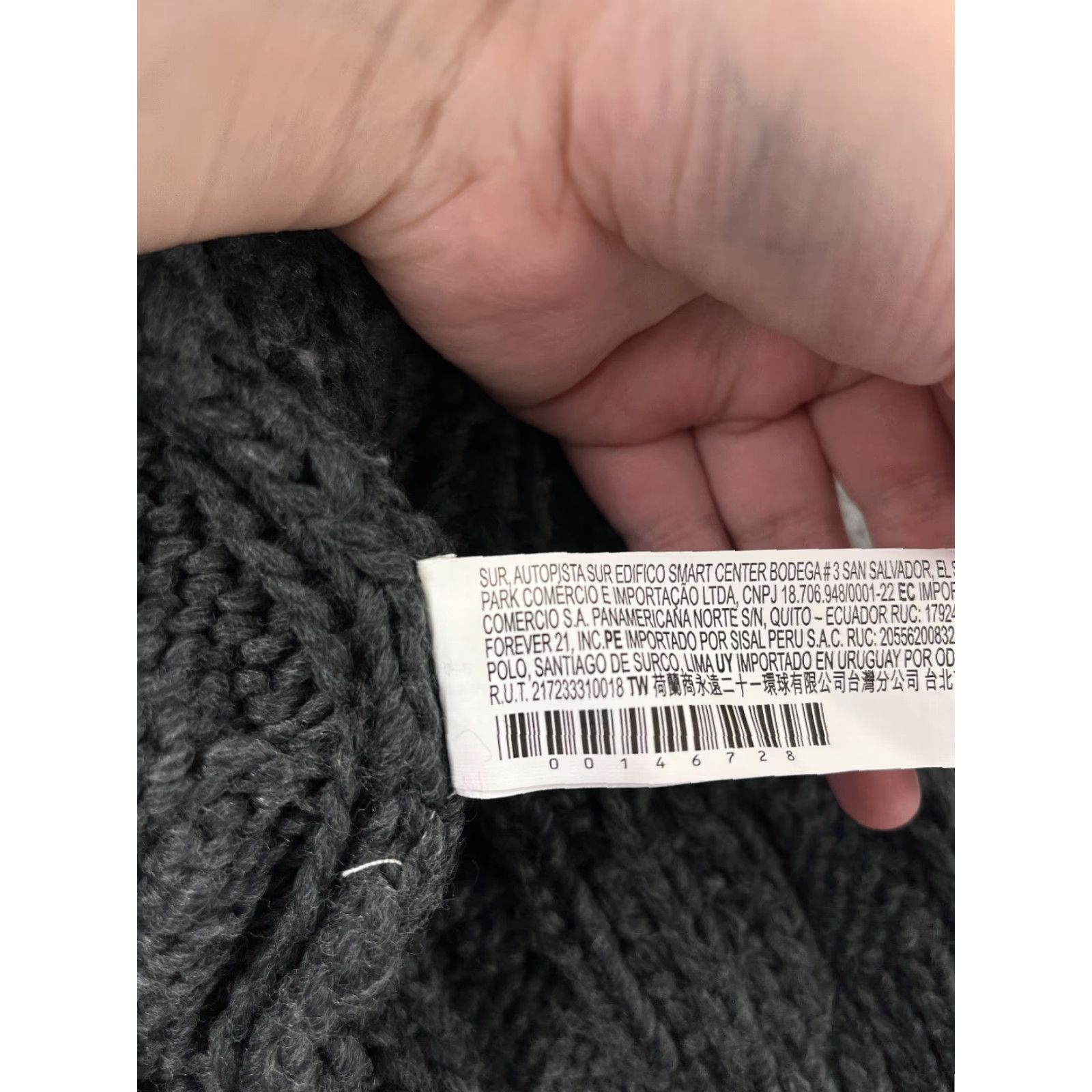 Forever 21 FOREVER 21 Beanie Toque Adult One Size Dark Gray Cable Knit Acrylic Snow Ski Pom Hat Size ONE SIZE - 8 Thumbnail