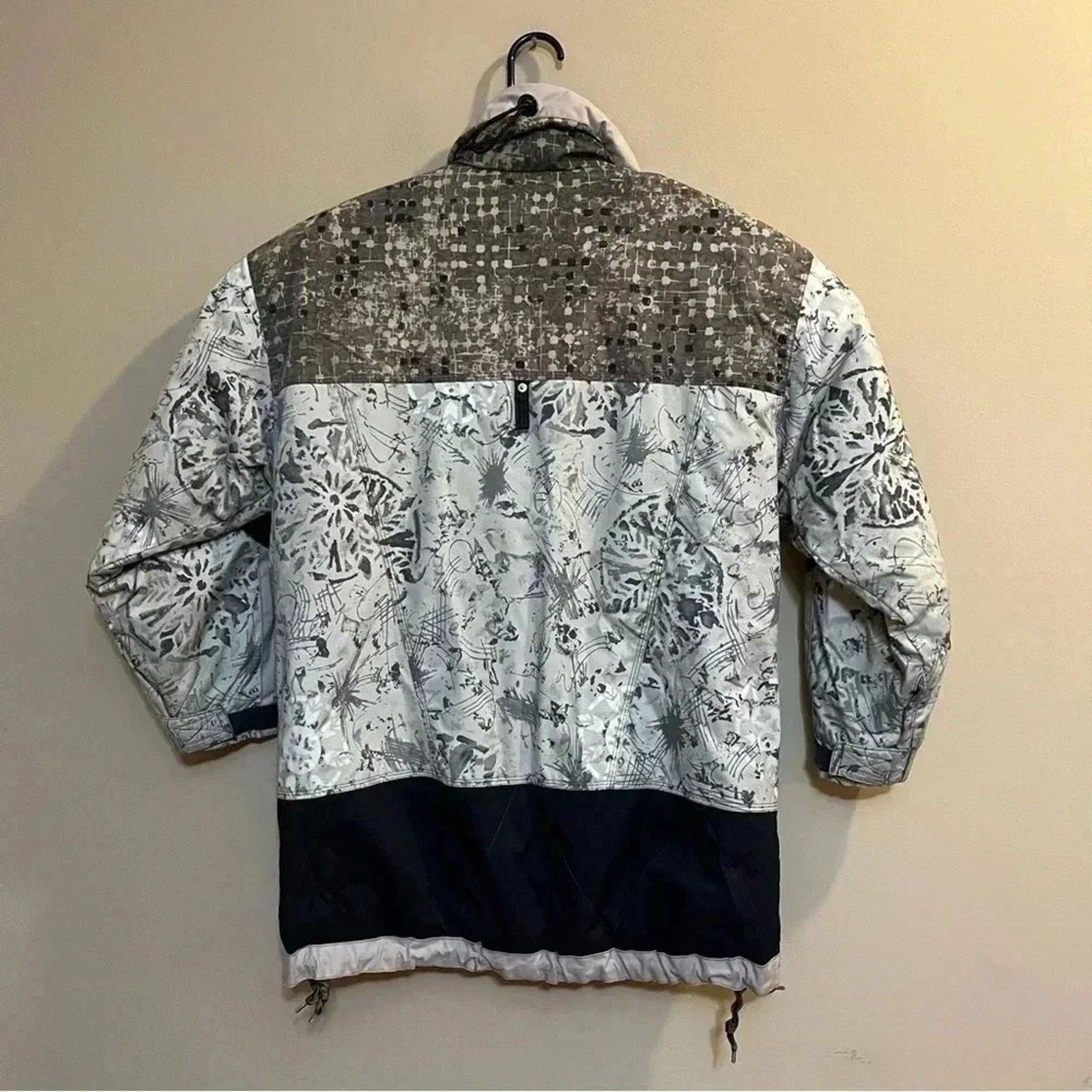 Obermeyer Obermeyer Women’s Sz S Ski Snowboard Jacket Bohemian Design Size S / US 4 / IT 40 - 2 Thumbnail