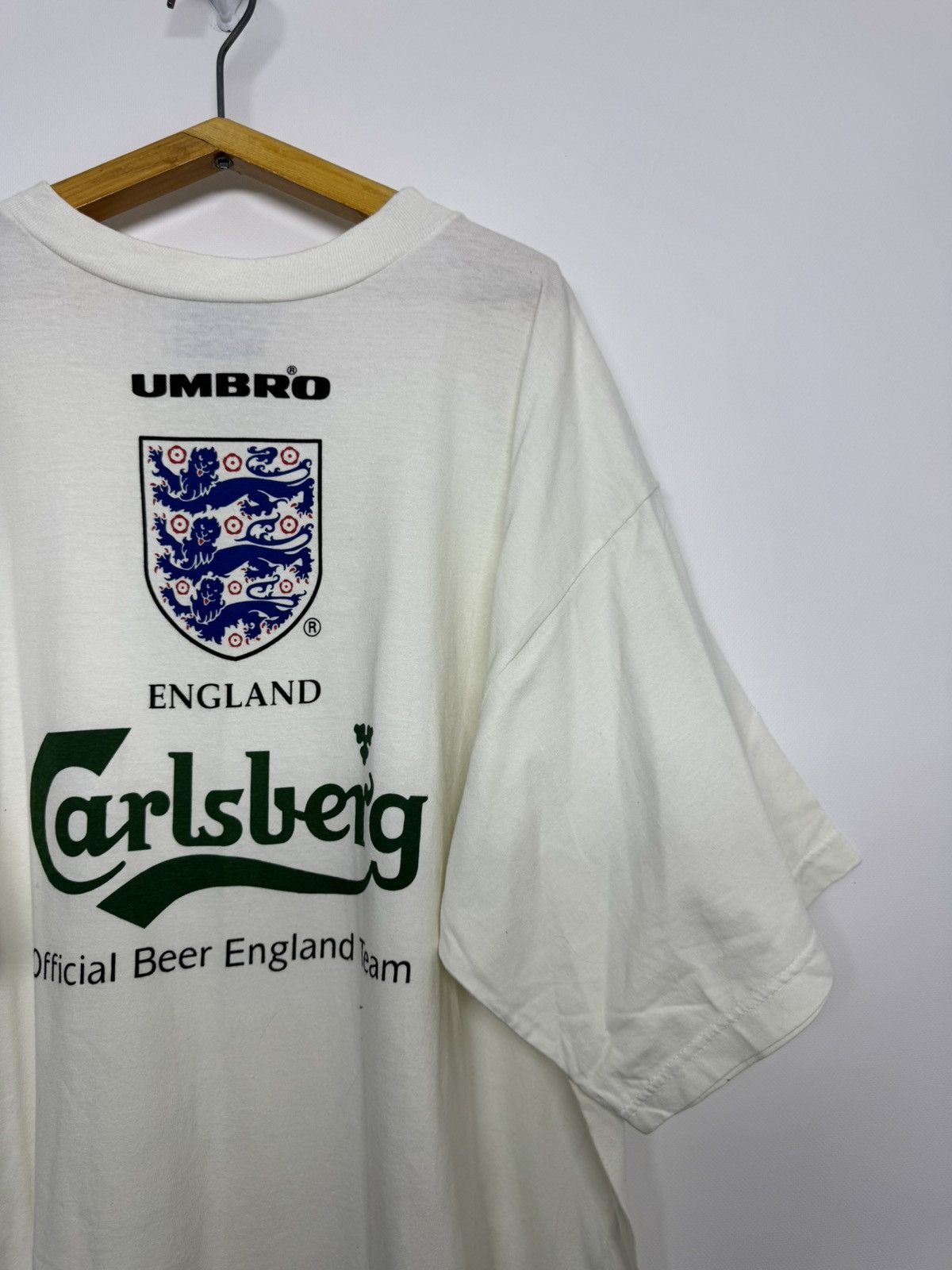 Umbro Vintage 90s Umbro Carlsberg England Tee Size US XL / EU 56 / 4 - 5 Thumbnail