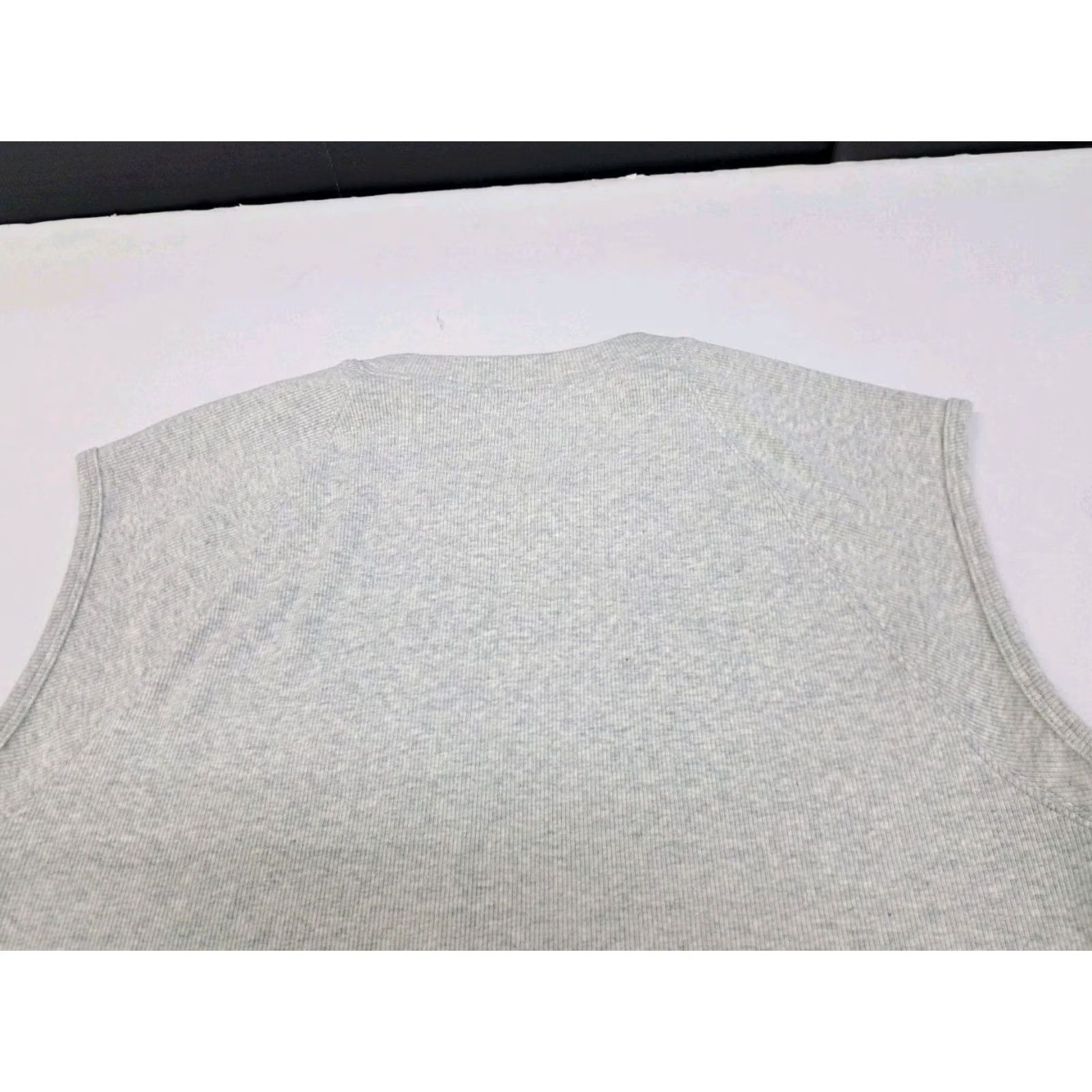 Abercrombie & Fitch Abercrombie & Fitch Tank Shirt Womens Size M Gray Sleeveless Crew Neck Cotton Spandex Knit Basic Casual Modern 7178 Size M / US 6-8 / IT 42-44 - 7 Thumbnail