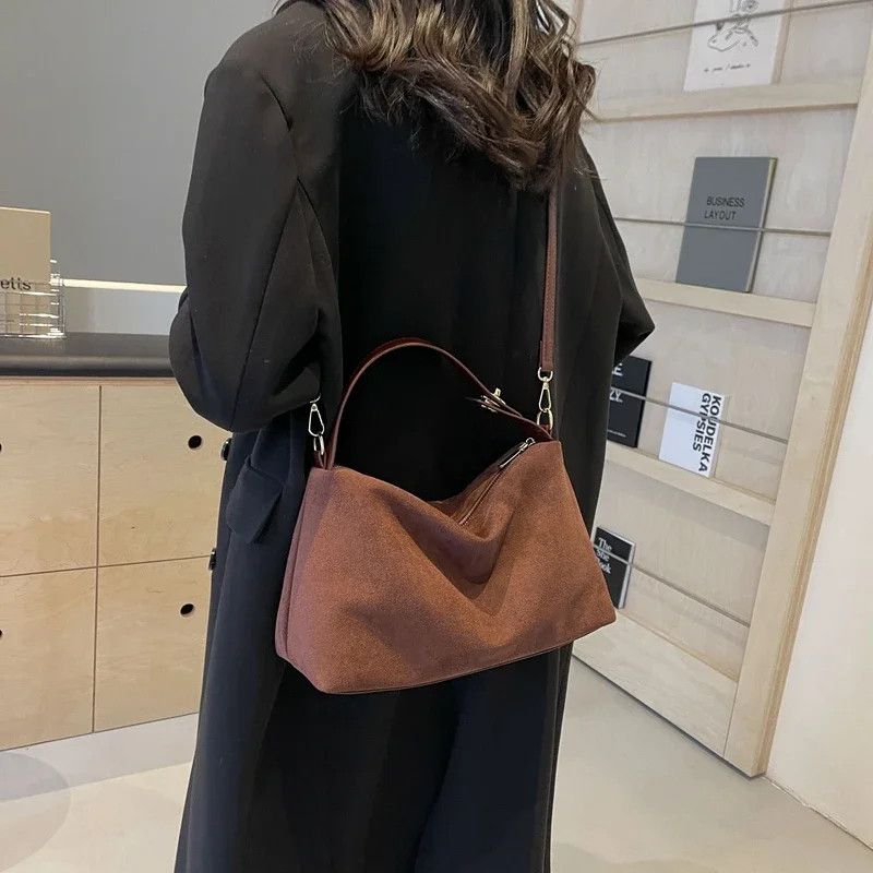 Leather Luxury Shoulder Bag Size ONE SIZE - 1 Thumbnail