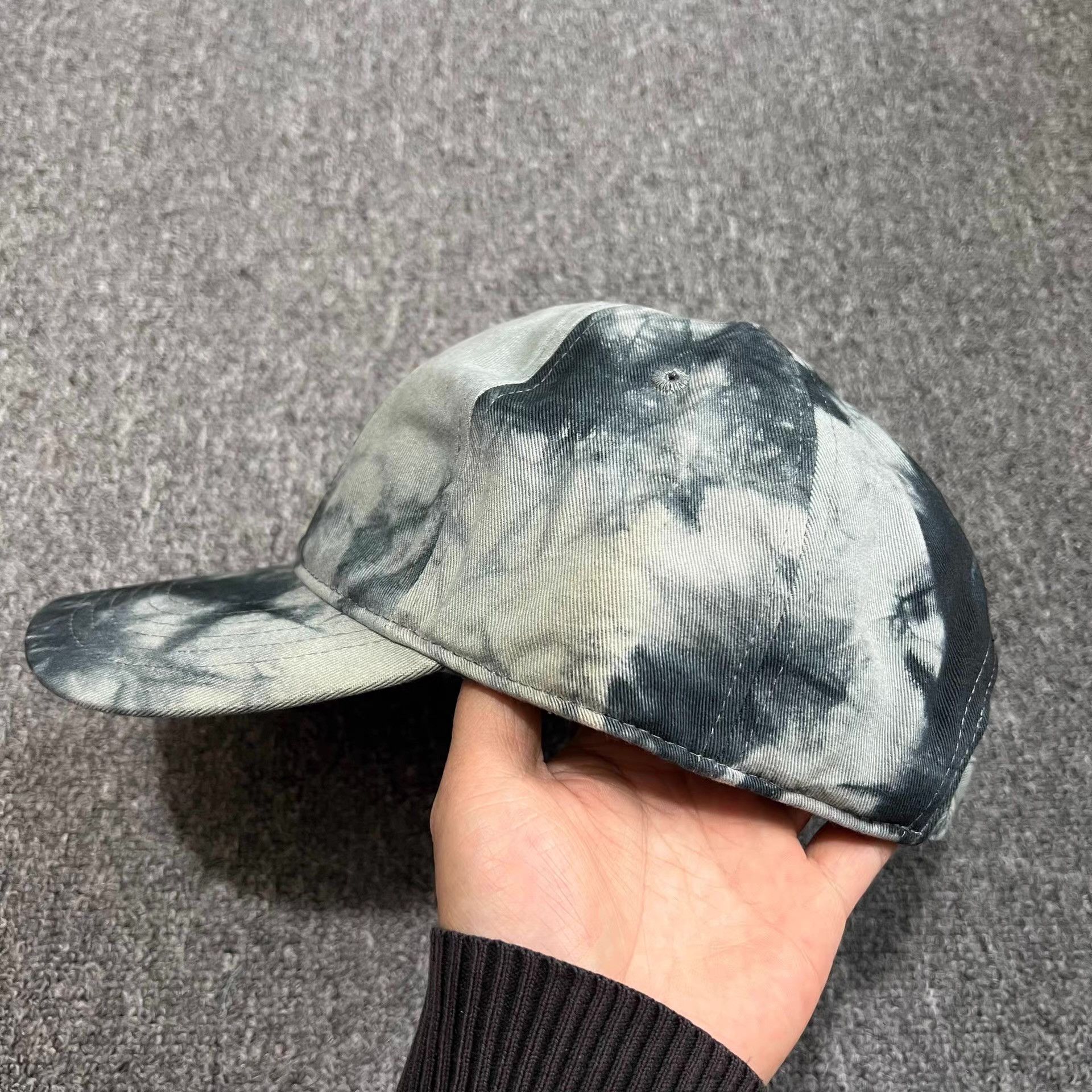 Cross Colours Cross Embroidered Tie-DyeCurved Brim Baseball Cap Visor Q7 Size ONE SIZE - 6 Thumbnail