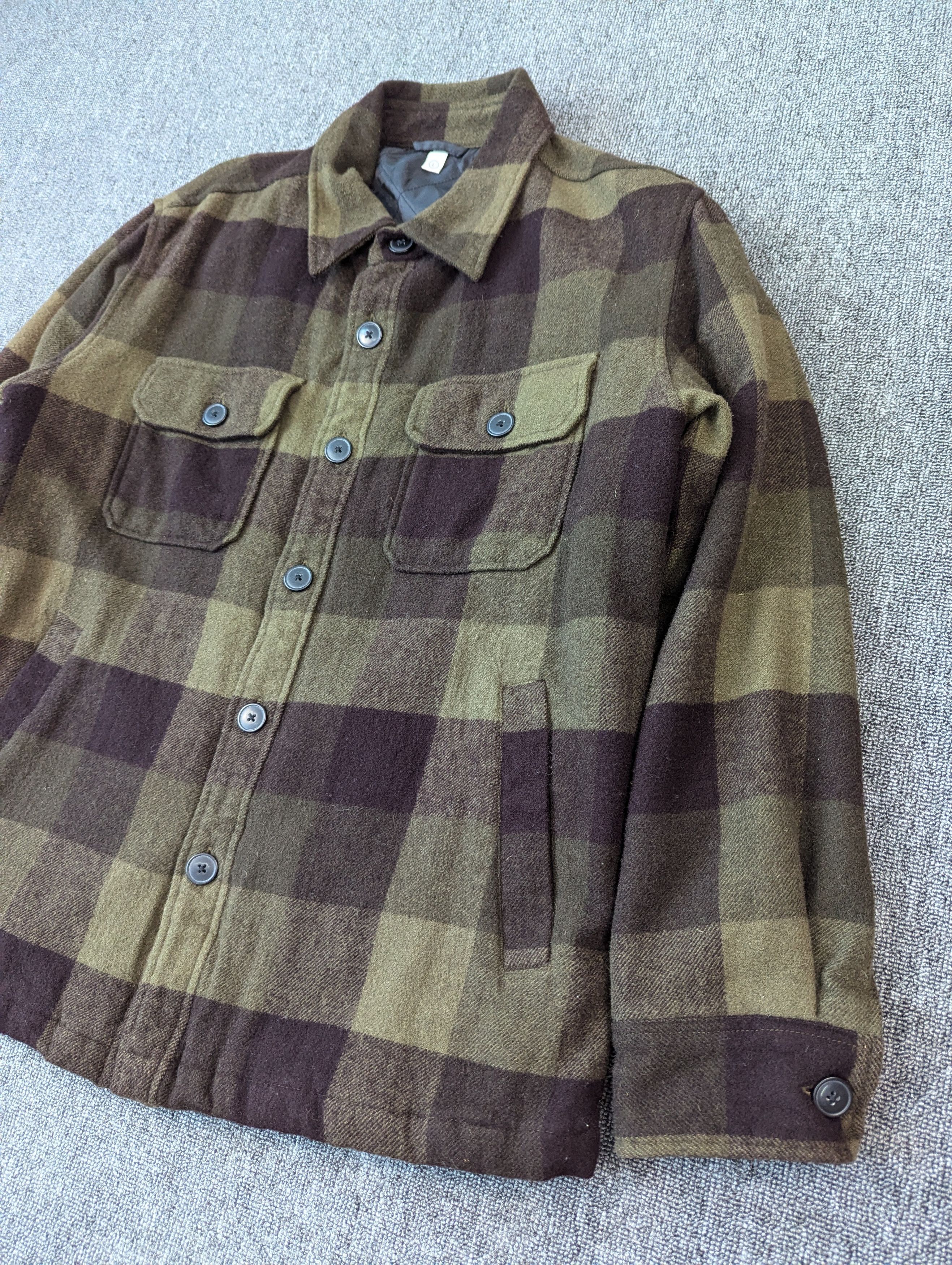 Japanese Brand Vintage Uniqlo Wool Quilted Checkered Flannel Jacket Size US L / EU 52-54 / 3 - 4 Thumbnail