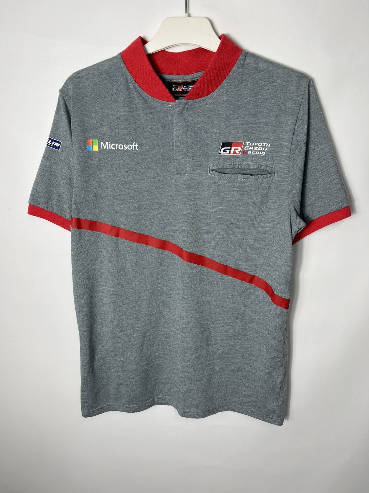 Vintage Vintage streetwear F1 Toyota Gazoo Racing T-shirt Size US S / EU 44-46 / 1 - 1 Thumbnail
