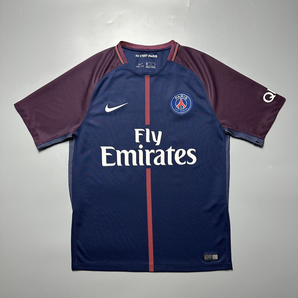 Nike PSG NIKE 2017/2018 FOOTBALL SOCCER HOME JERSEY #10 NEYMAR Size US M / EU 48-50 / 2 - 2 Thumbnail