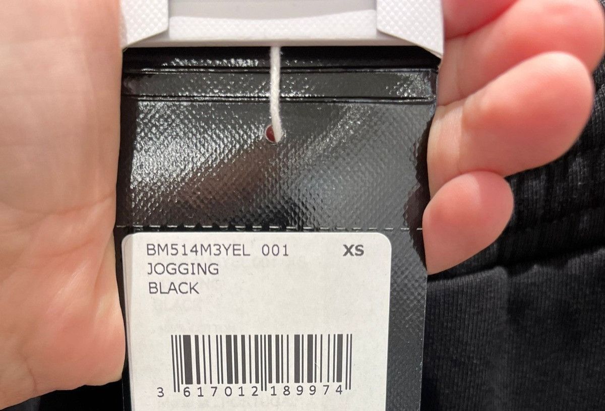 Givenchy oc11z0725 Jogging Pant in Black Size US 28 / EU 44 - 2 Thumbnail