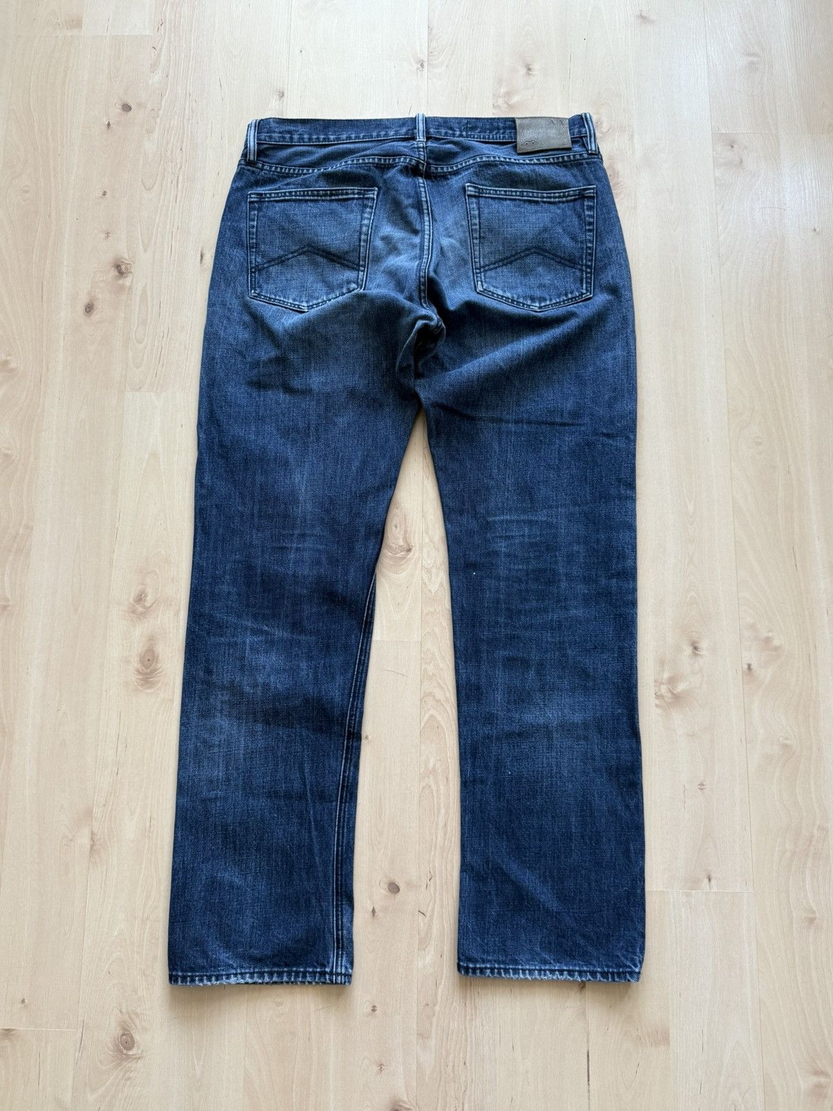 Armani Exchange SS2014 Armani exchange wash denim straight fit jeans Size US 36 / EU 52 - 2 Thumbnail