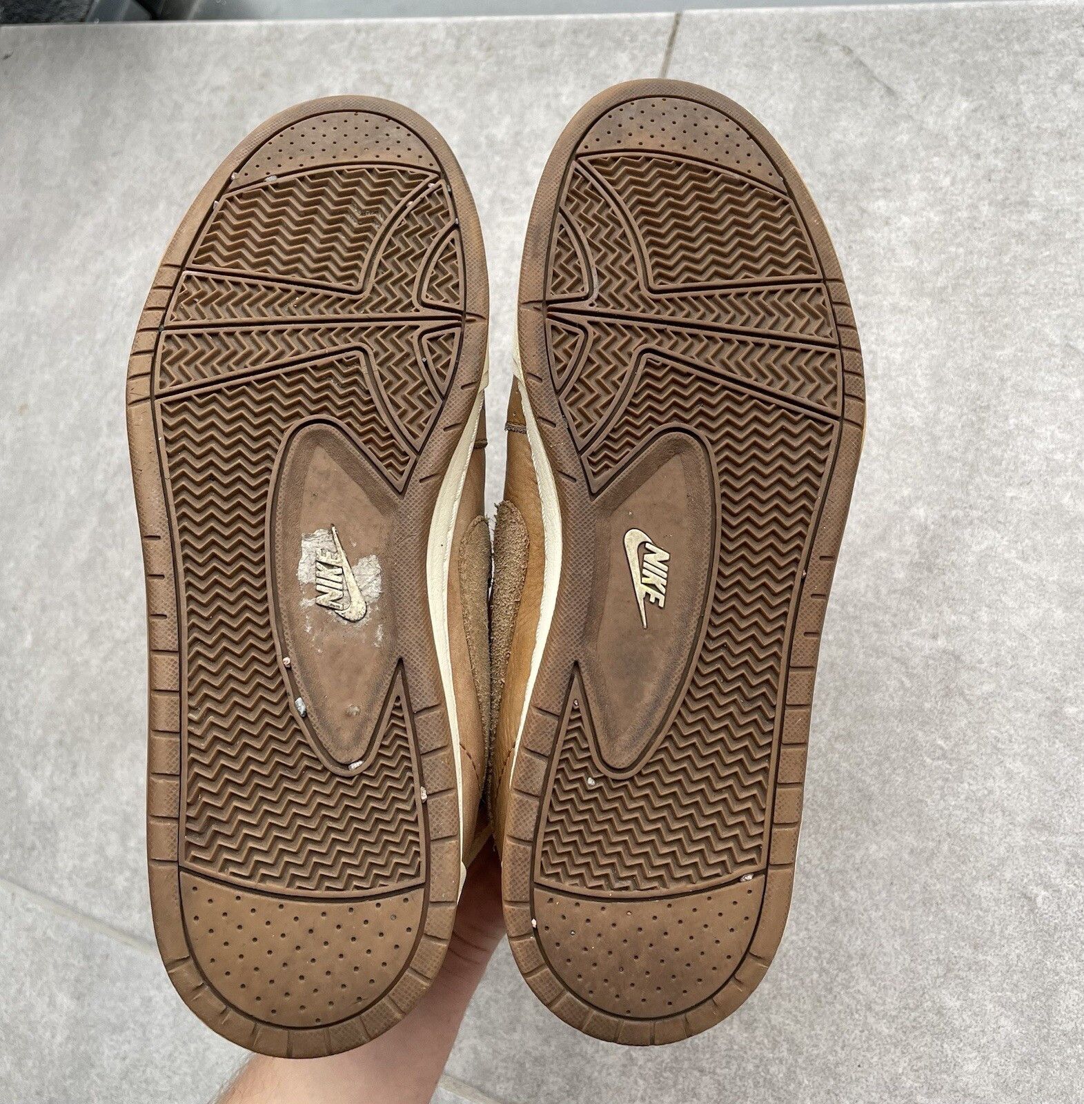 Nike Nike Mens Air Flytop Trainers Brown Suede Mid Rise Sneakers Size US 9.5 / EU 42-43 - 13 Thumbnail
