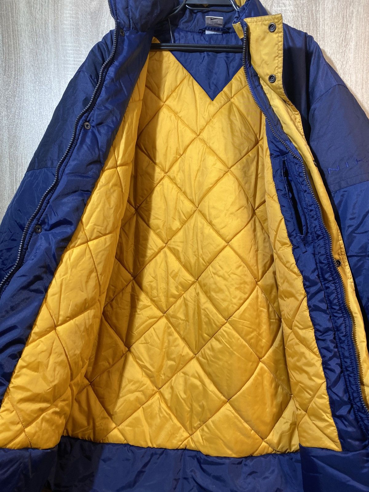 Nike × Vintage Vintage Nike Retro Winter jacket size L/XL Size US L / EU 52-54 / 3 - 8 Thumbnail