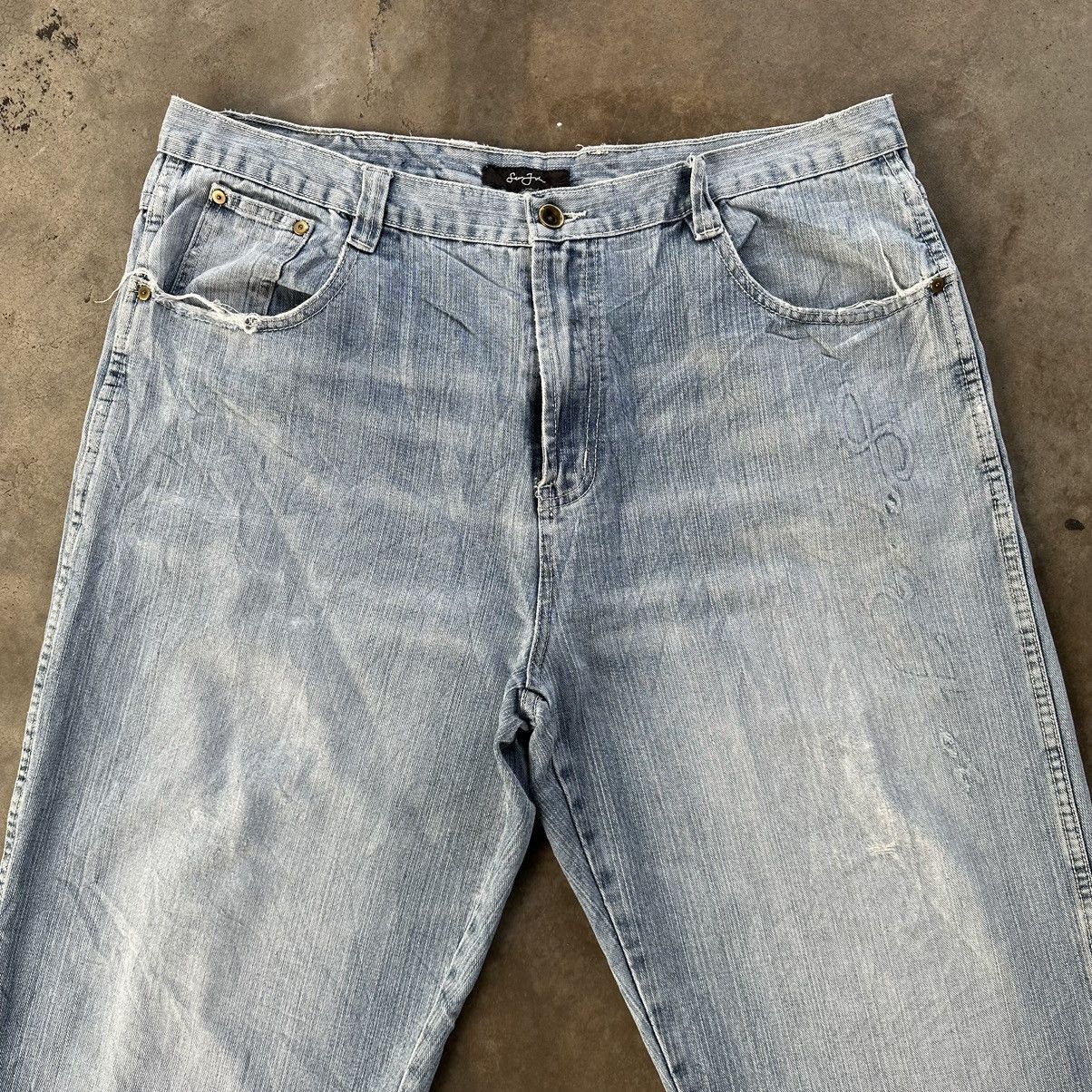Japanese Brand Vintage Sean John Lightwash Faded Jean Distressed Denim Pant Size US 39 - 3 Thumbnail