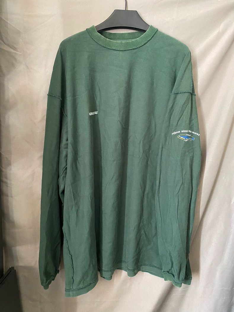 Vetements Vetements Embroidered Logo Long Sleeve Hoodie with Thick F Size US S / EU 44-46 / 1 - 1 Thumbnail
