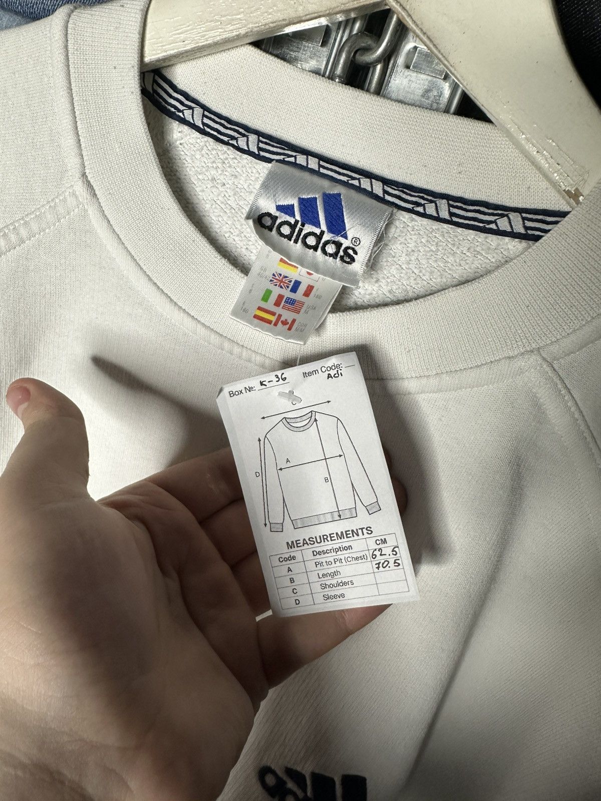Adidas Vintage Adidas Sweatshirt Size M Size US M / EU 48-50 / 2 - 3 Thumbnail