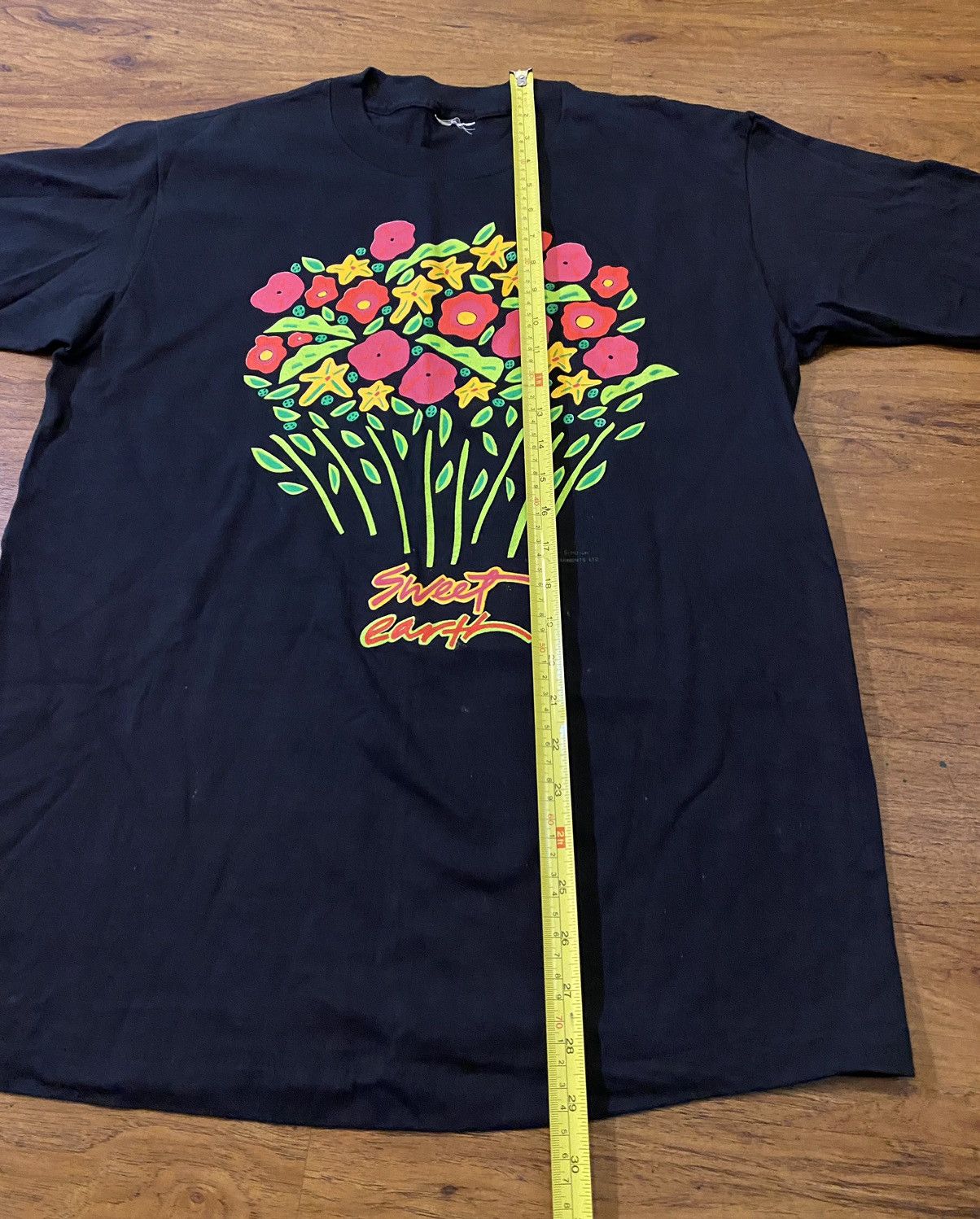 Vintage Vintage 1990 Stephanie Simpson Sweet Earth Art T Shirt Size US L / EU 52-54 / 3 - 5 Thumbnail