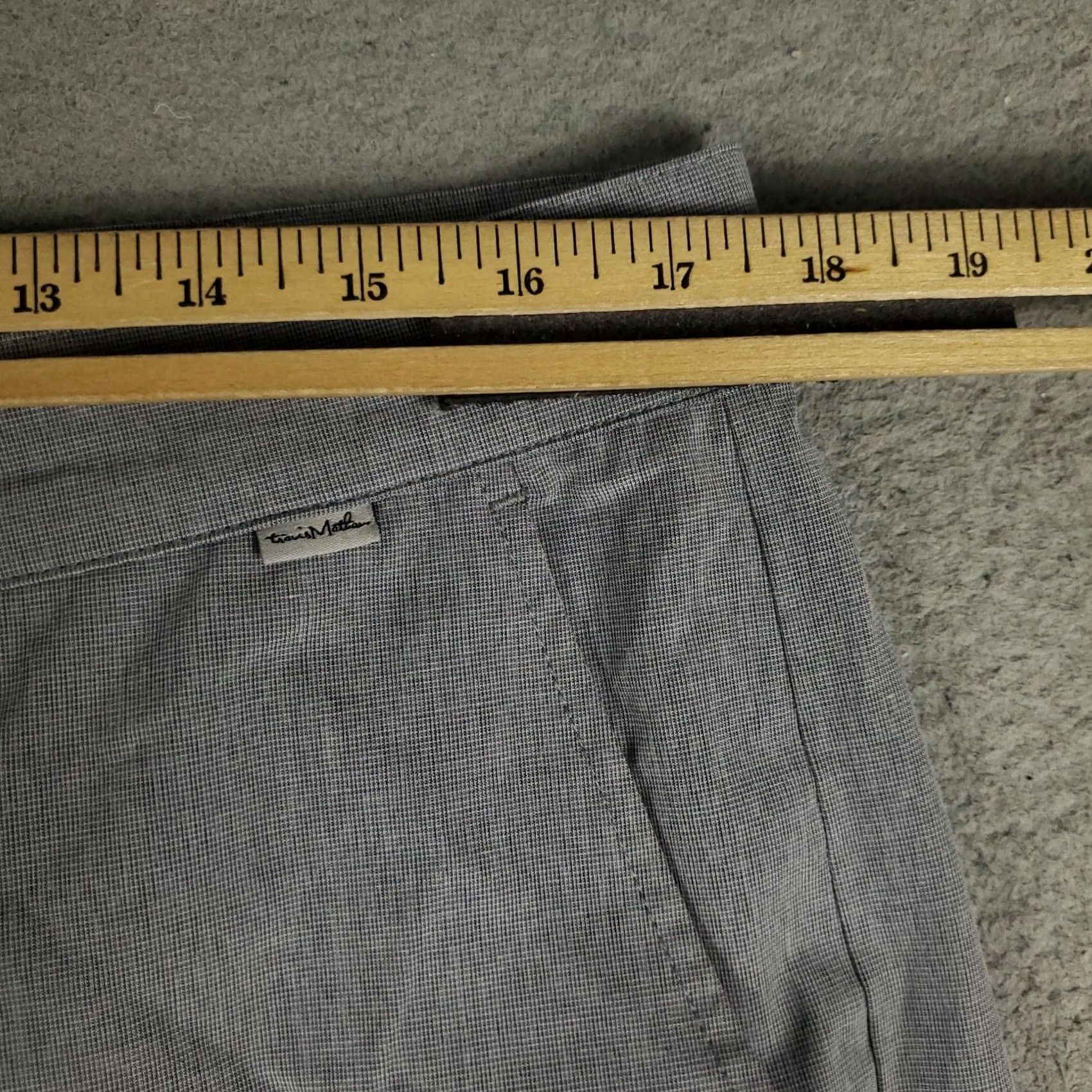 TravisMathew Travis Mathew Shorts Mens 34 Gray Golf Flat Front Slash Pocket Chino Regular Waist 34 Vintage No Size US 34 / EU 50 - 4 Thumbnail
