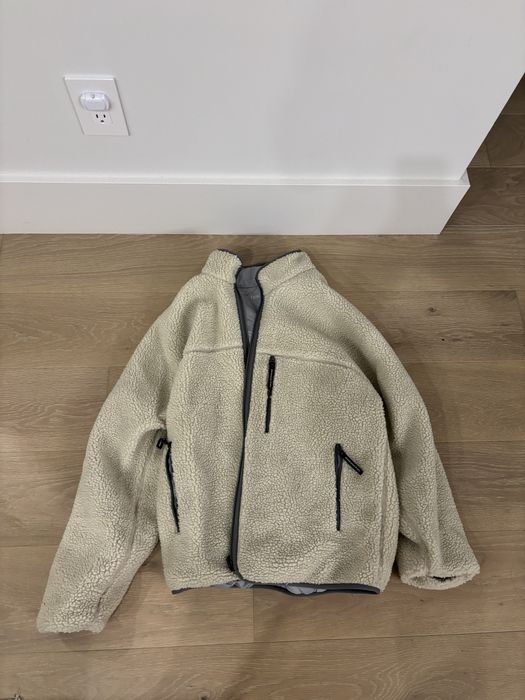 Thisisneverthat Thisisneverthat Reversible Off-White/Ivory Sherpa