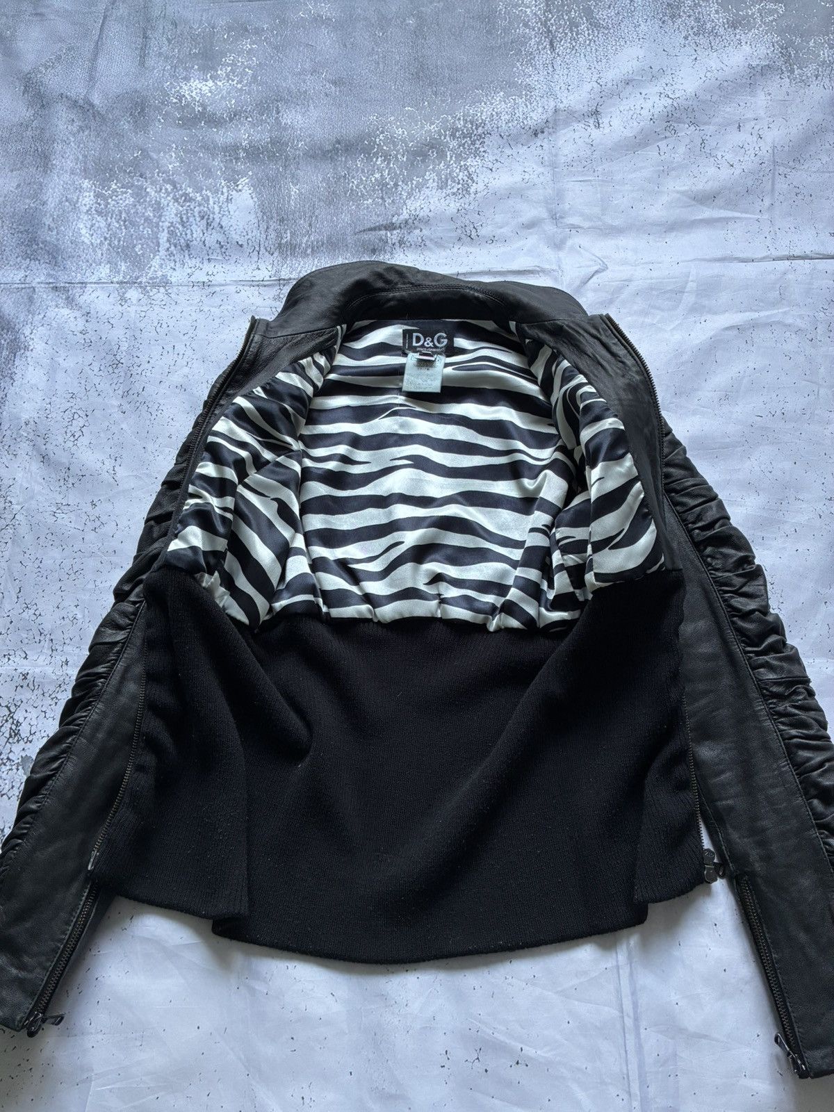Dolce & Gabbana 2000s Dolce & Gabbana Plissé Hybrid Leather Jacket Size US XS / EU 42 / 0 - 4 Thumbnail