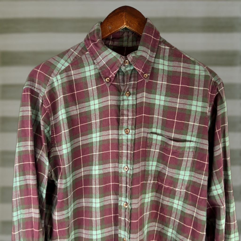 Brooks Brothers Brooks Brothers 346 Flannel Shirt Mens Small Burgundy Green Plaid Button Down Shirt Size US S / EU 44-46 / 1 - 1 Thumbnail