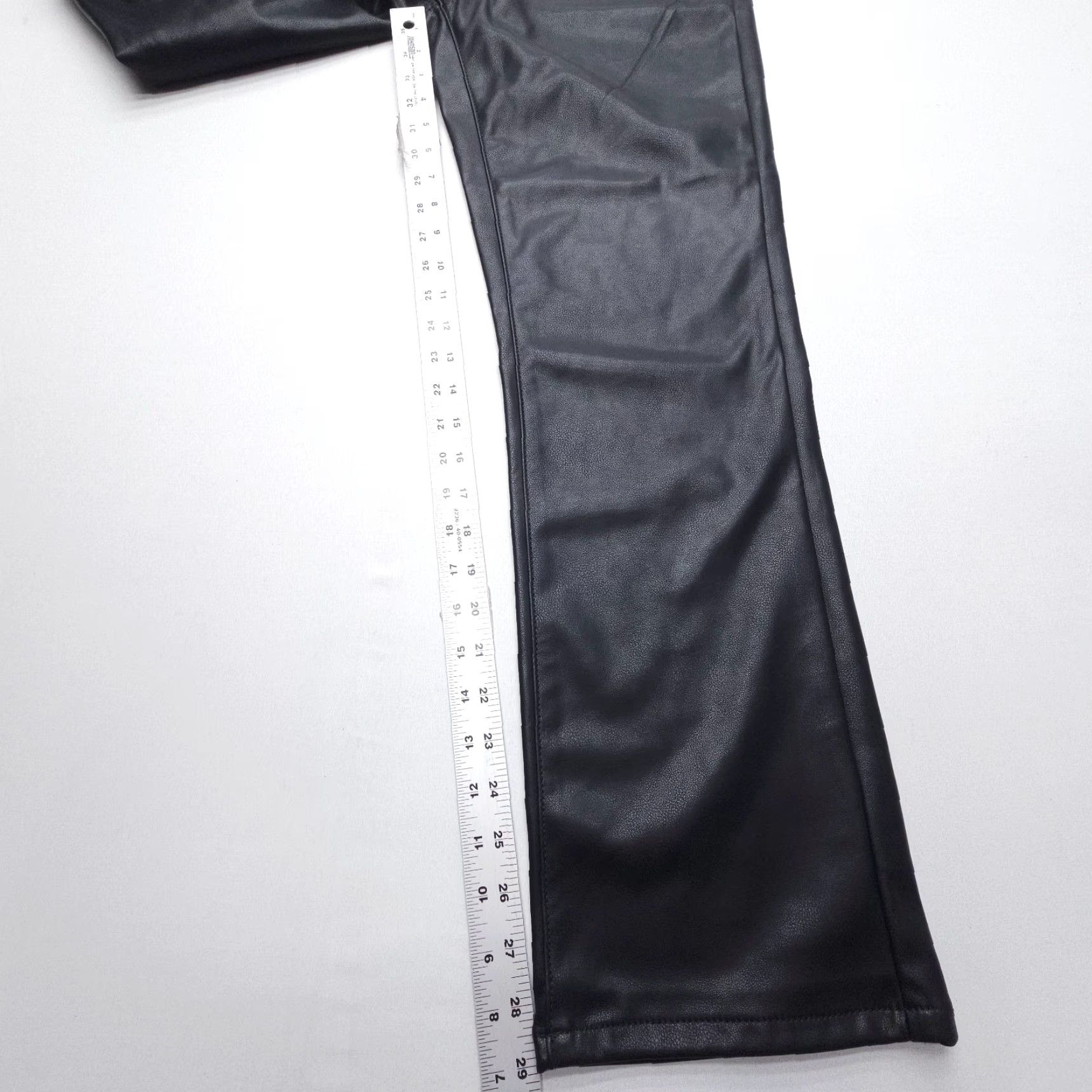 Vintage Judy Blue Control Top Faux Leather Pants in Black Womens 29 Straight Leg EUC Size 4XL / US 24-26 - 6 Thumbnail