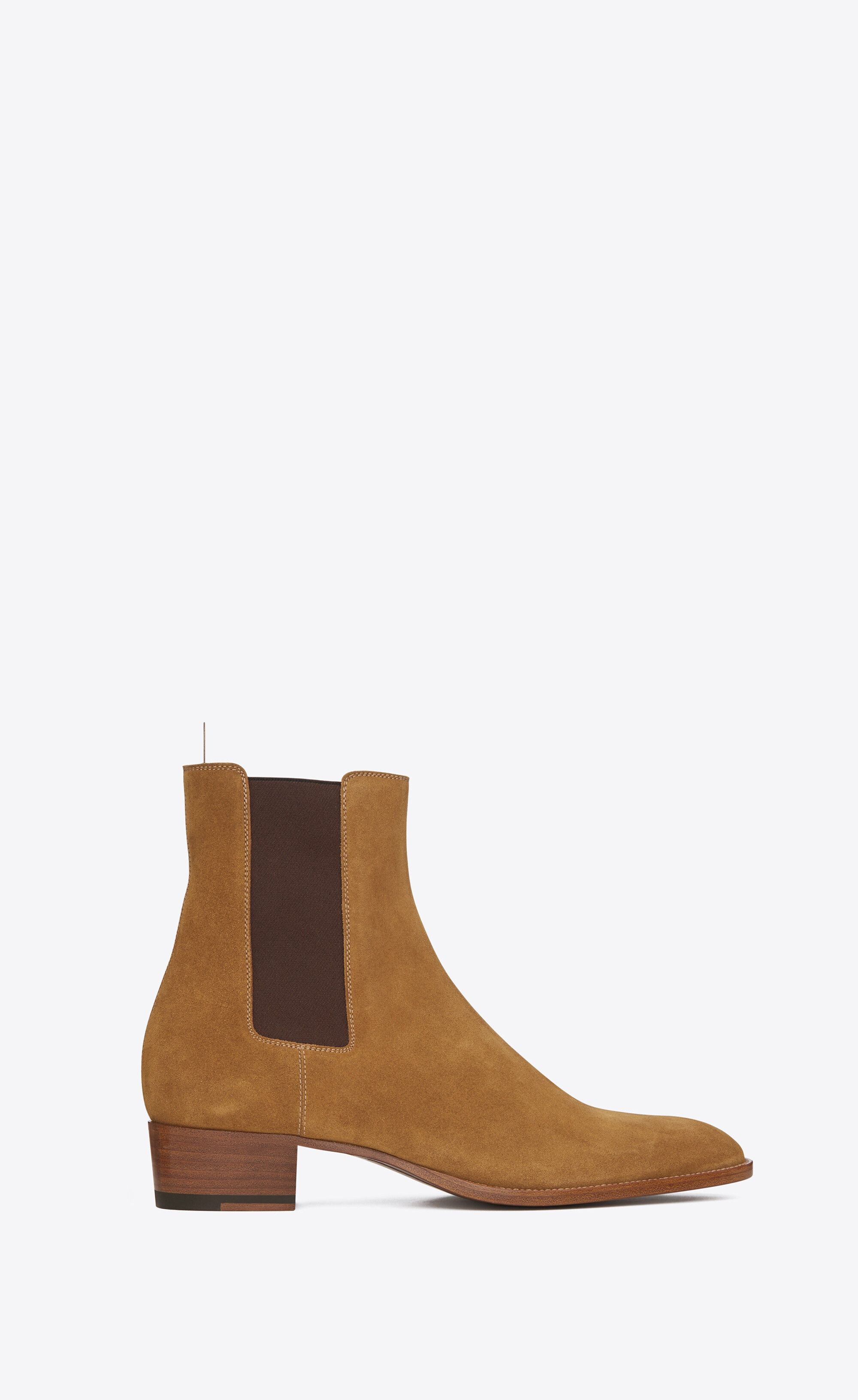 o1bcso1str1224 Wyatt Chelsea Boots In Suede in Brown